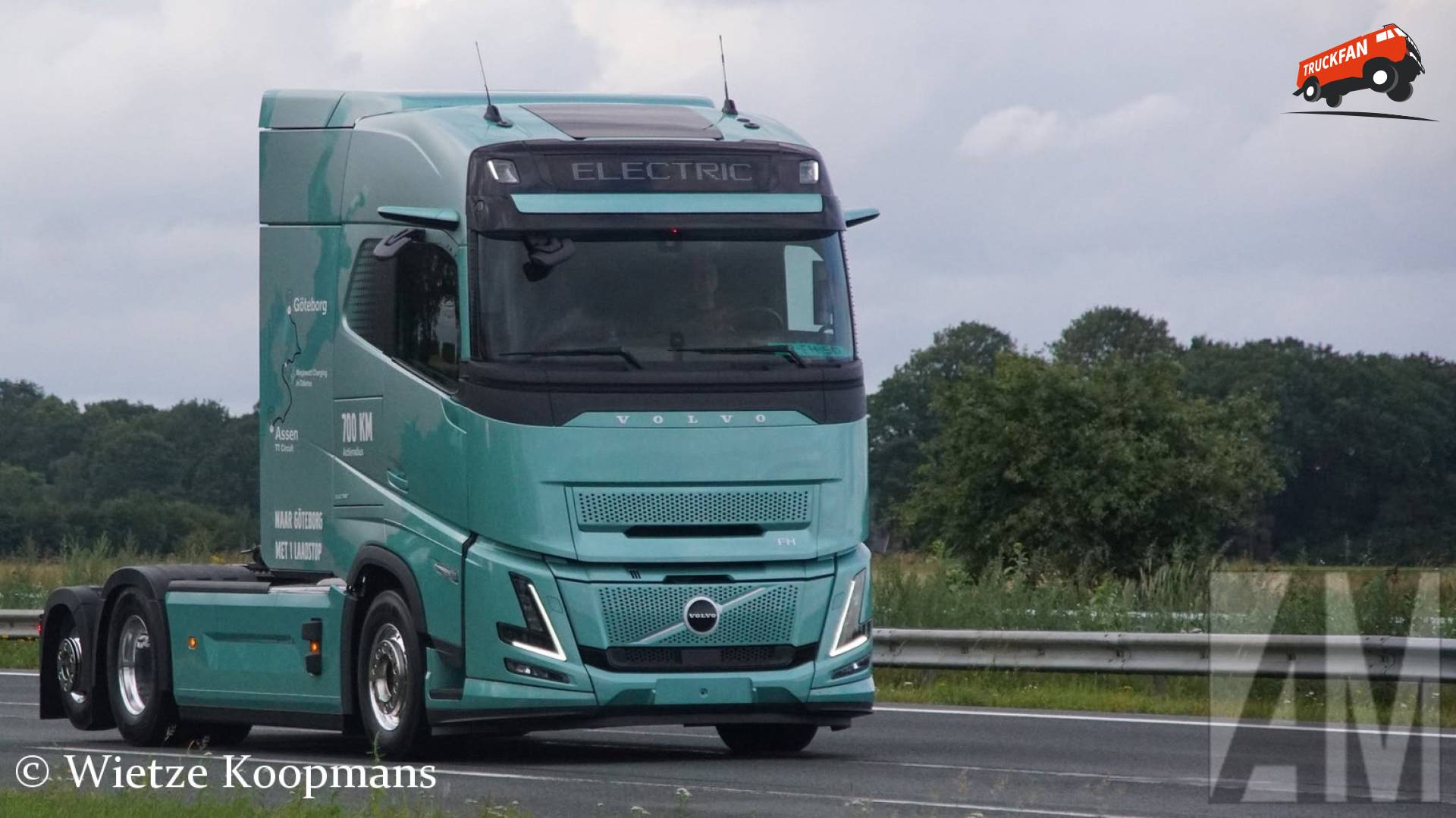 Volvo FH Aero Electric bij Truckstar Festival A28