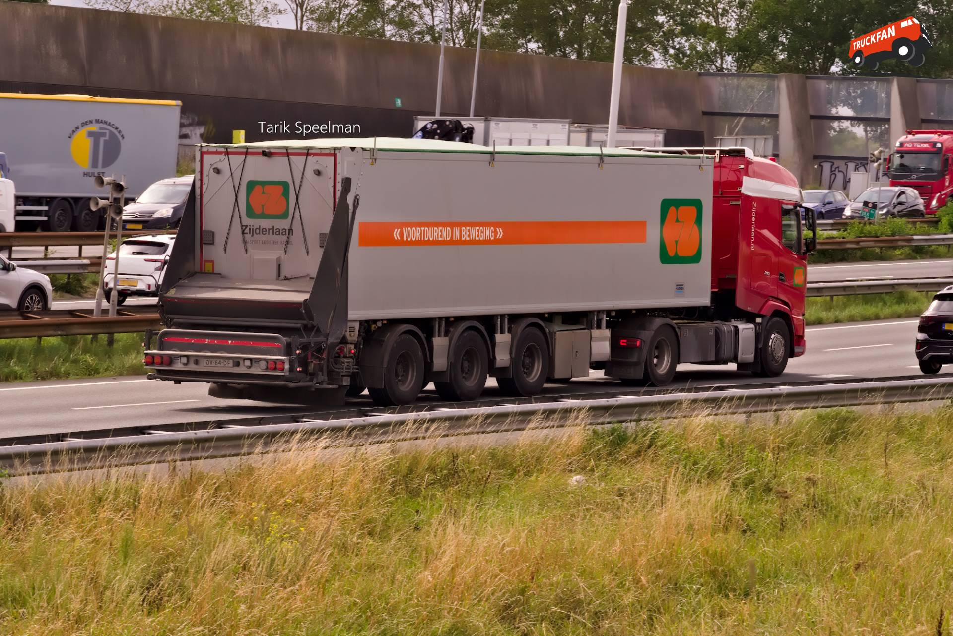 Knapen K600 oplegger met kenteken OV-64-DF