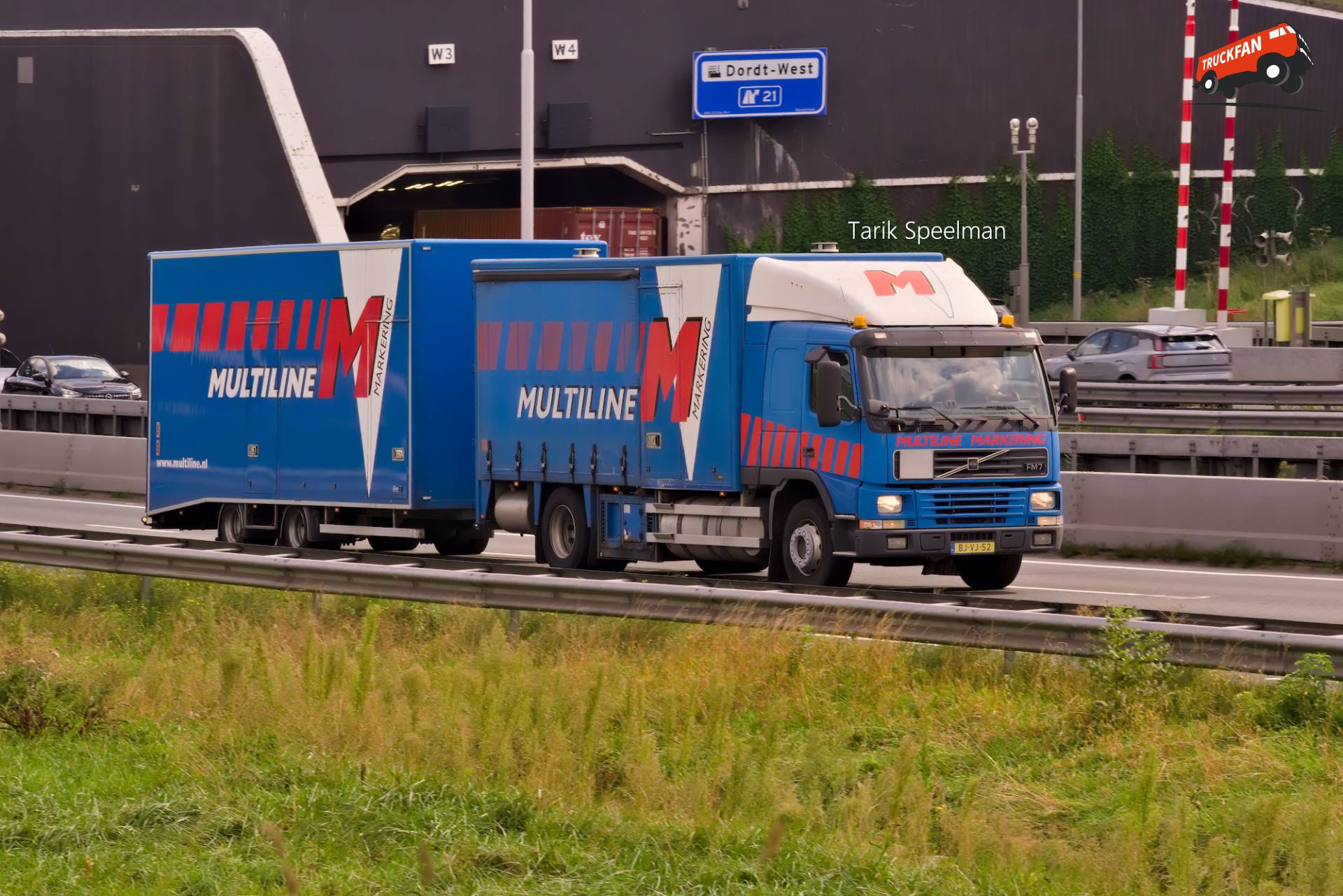Volvo FM7 truck from Multiline on the A16
