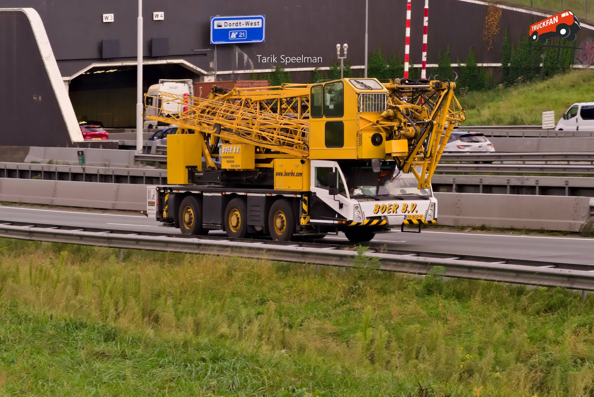 Spierings SK375 hijskraan met kenteken 70-BGD-8