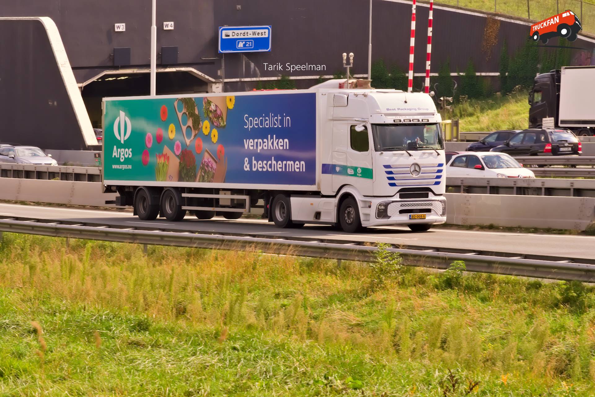 Mercedes-Benz Actros L ProCabin truck BD-008-K
