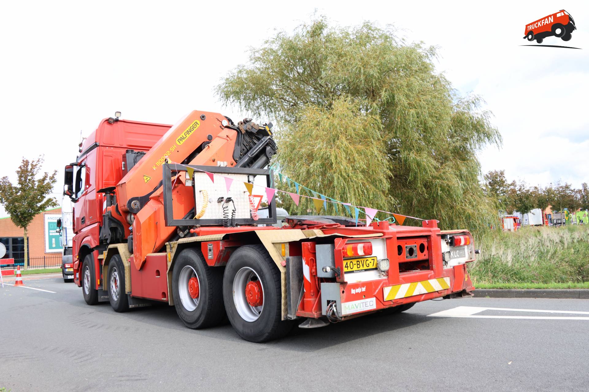 Mercedes-Benz Arocs with Palfinger loader crane at Langedijker Truck Tour
