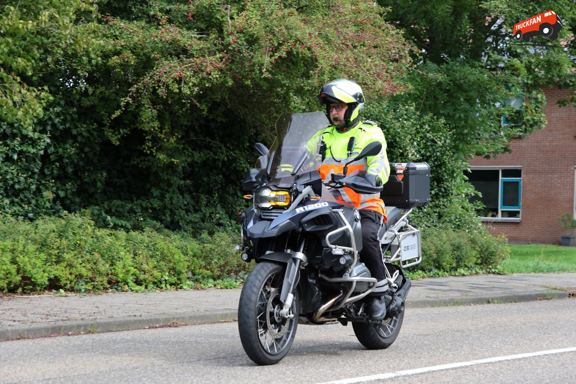 BMW GS1200 motorcycle on Langedijker Truck Tour