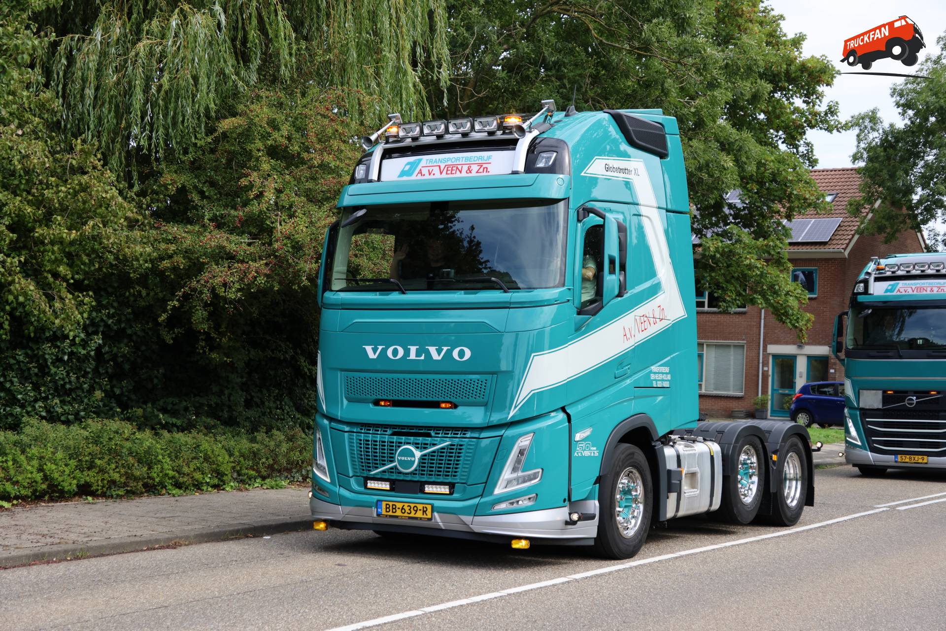 Volvo FH Aero truck owned by A van Veen