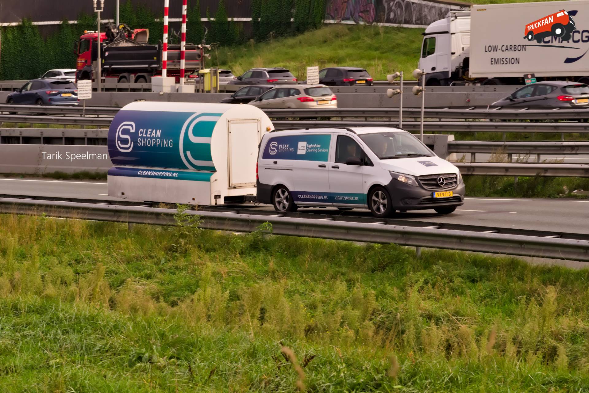 Mercedes-Benz Sprinter met kenteken VTN-11-B