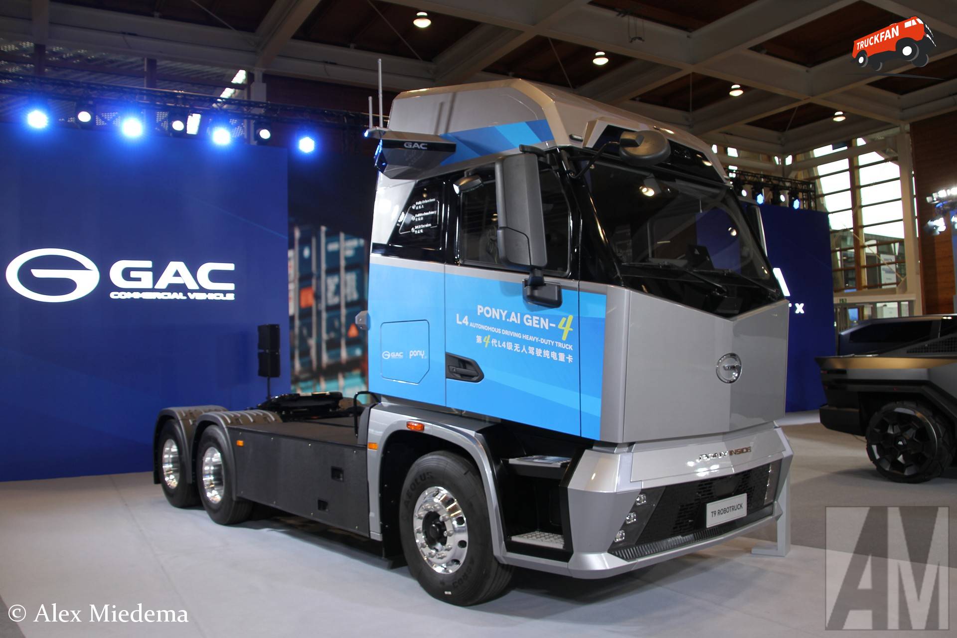 "Ik zou nooit in zo'n lelijke truck rijden!" Klopt, de GAC T9 RoboTruck rijdt autonoom. 