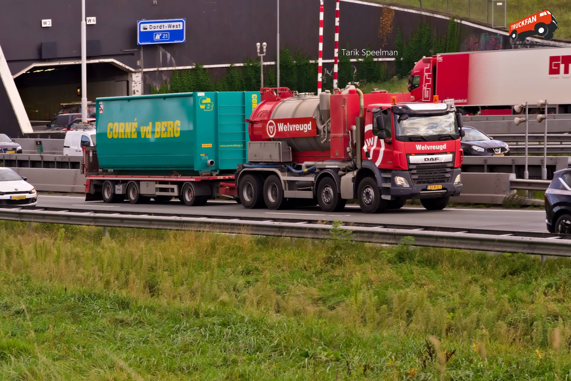 DAF CF Euro 6 vrachtwagen met kenteken 52-BLG-1