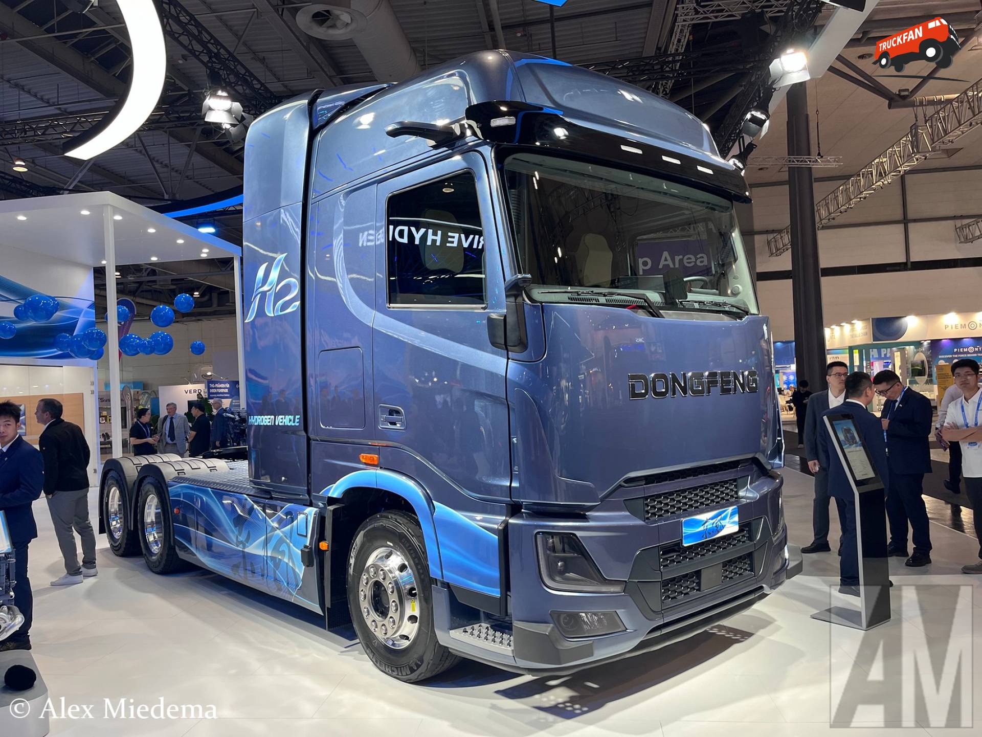 De Dongfeng stand was één van de drukste deze IAA, met name deze waterstoftruck trok veel publiek.