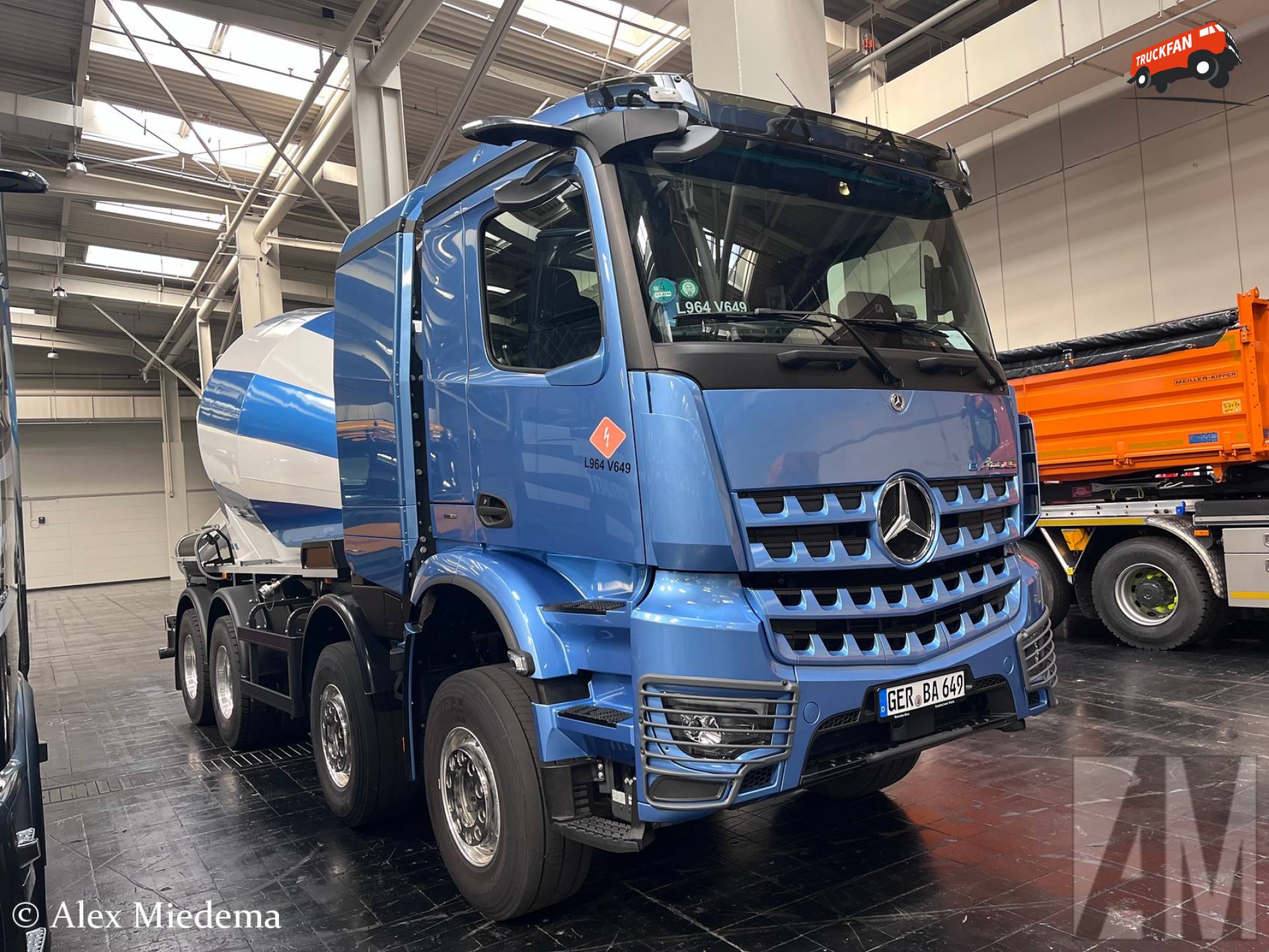 De eArocs wordt door Paul in opdracht van Daimler Truck gebouwd, dit model beleefde haar primeur vorig jaar op de Bauma.