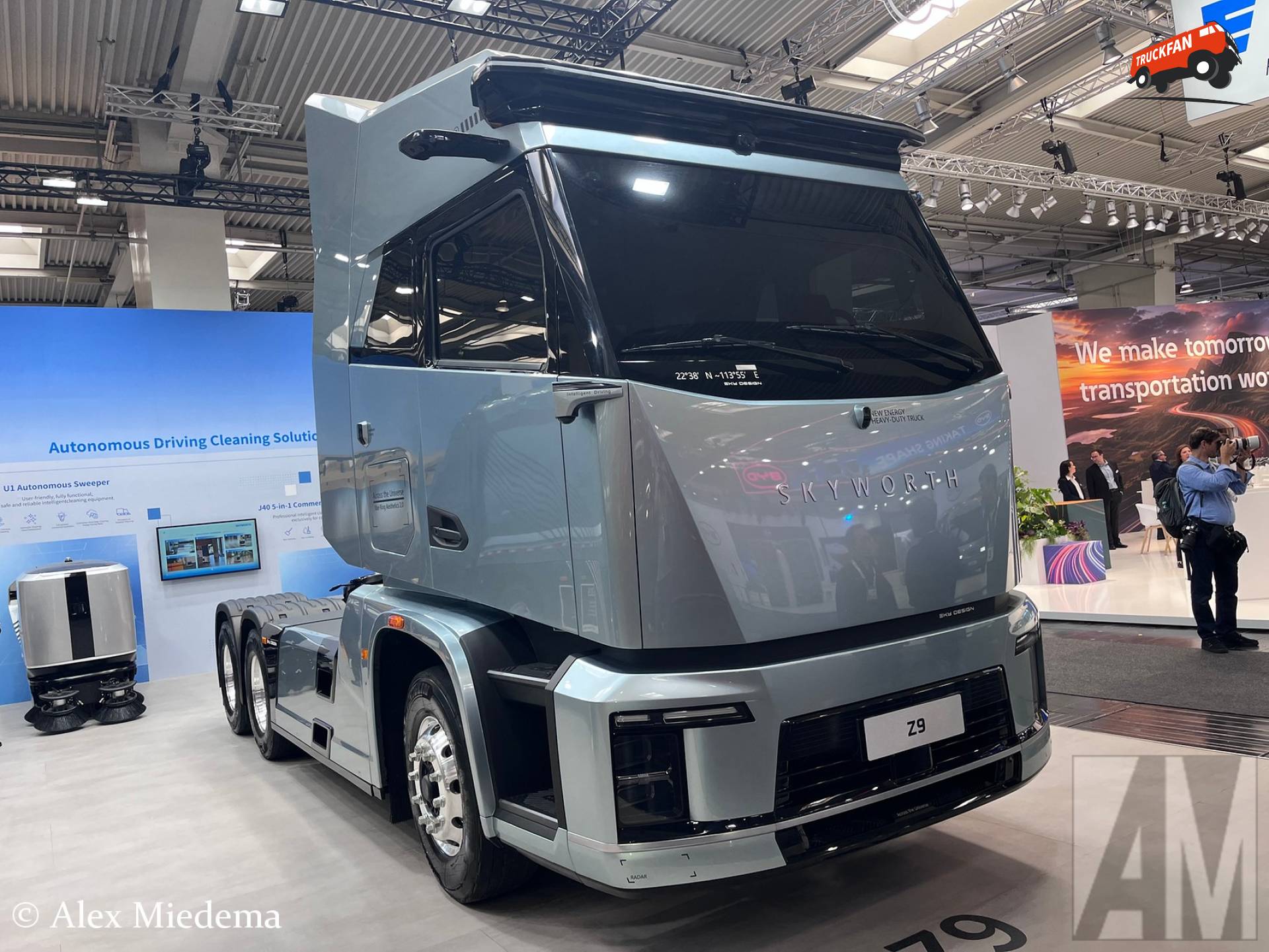 De Skyworth Z9 heeft een opvallend design, maar chauffeurs die klagen over het ontbreken van een zonneklep bij andere elektrische trucks zullen dit vast mooi vinden. 