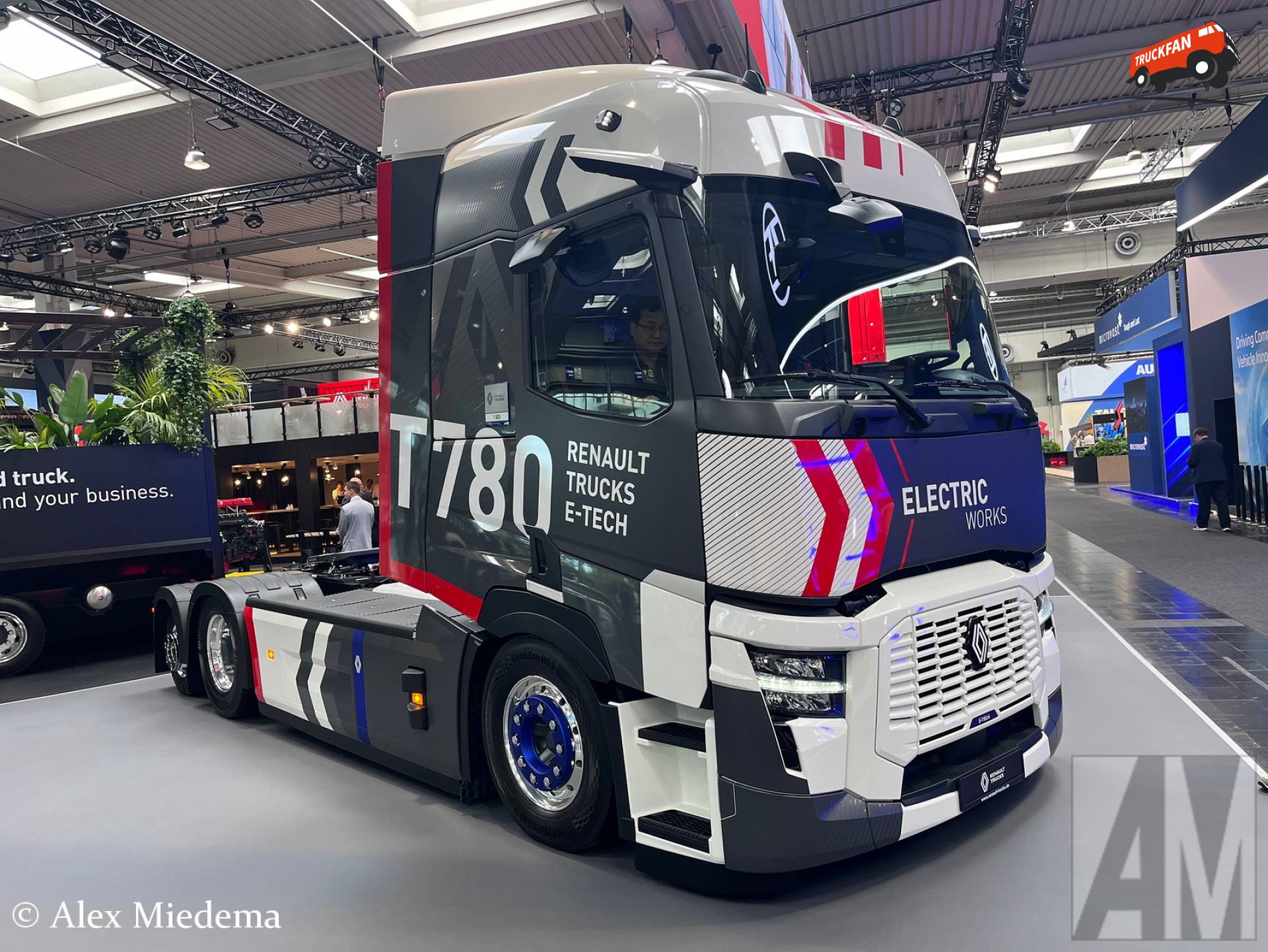 De Renault Trucks E-Tech T780 heeft een actieradius tot 660 kilometer op één acculading.