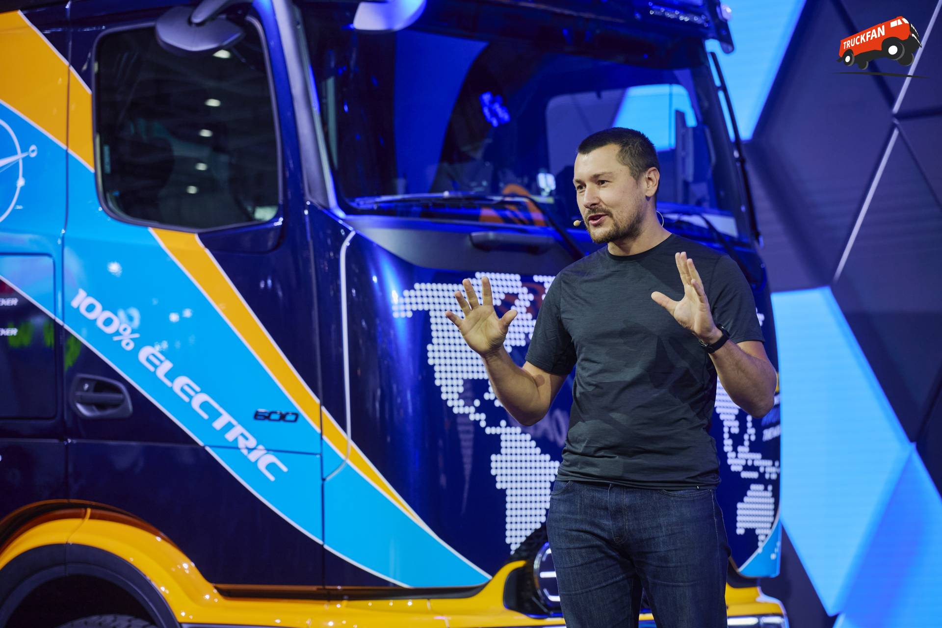 Elektrische vrachtwagen wereldreis start op IAA Transportation beurs