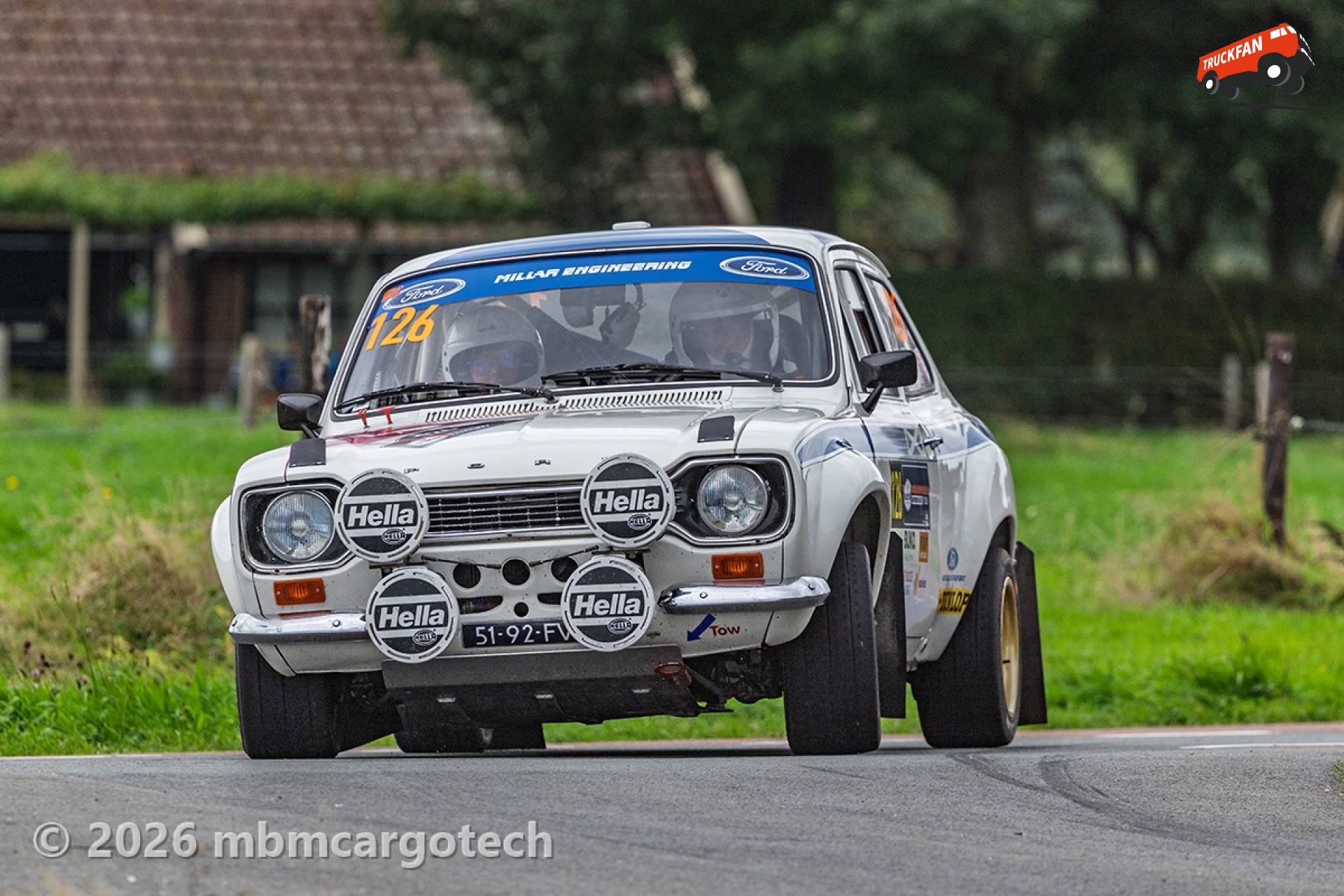 Ford Escort met licht versleten bumpers