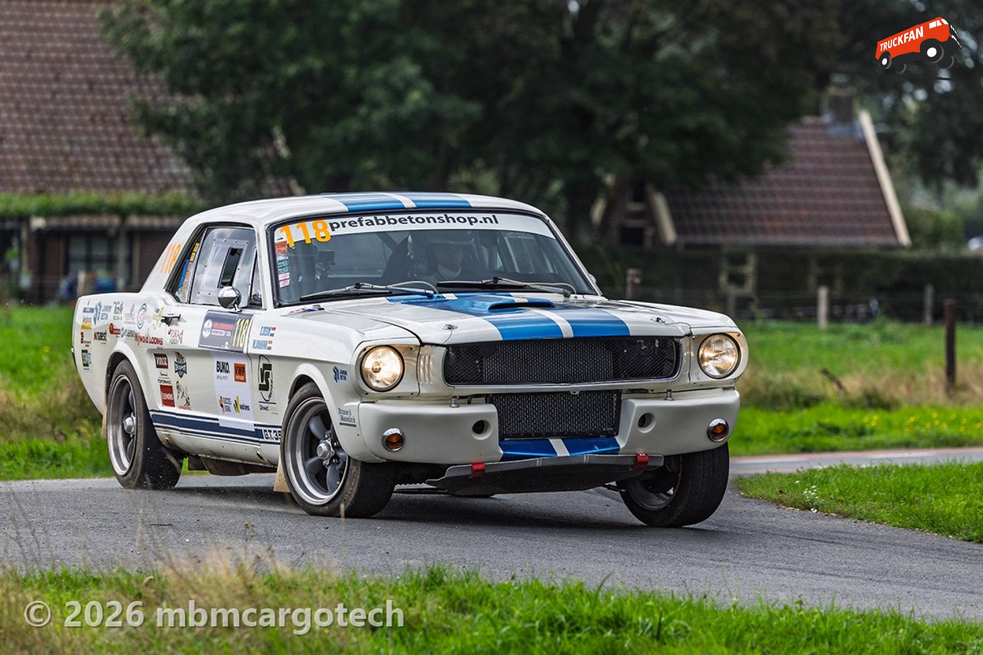 Ford Mustang op het Rally van Hellendoorn
