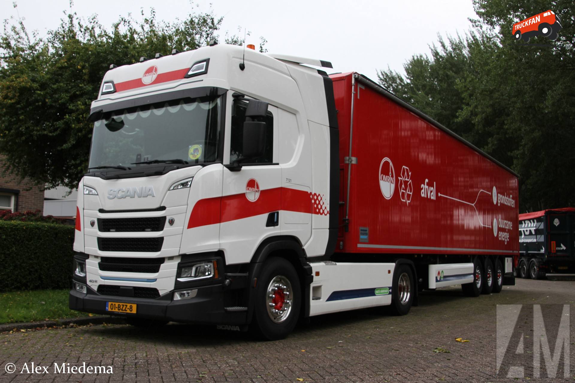 Scania 40R truck van Omrin op locatie Rinsma Berlikum