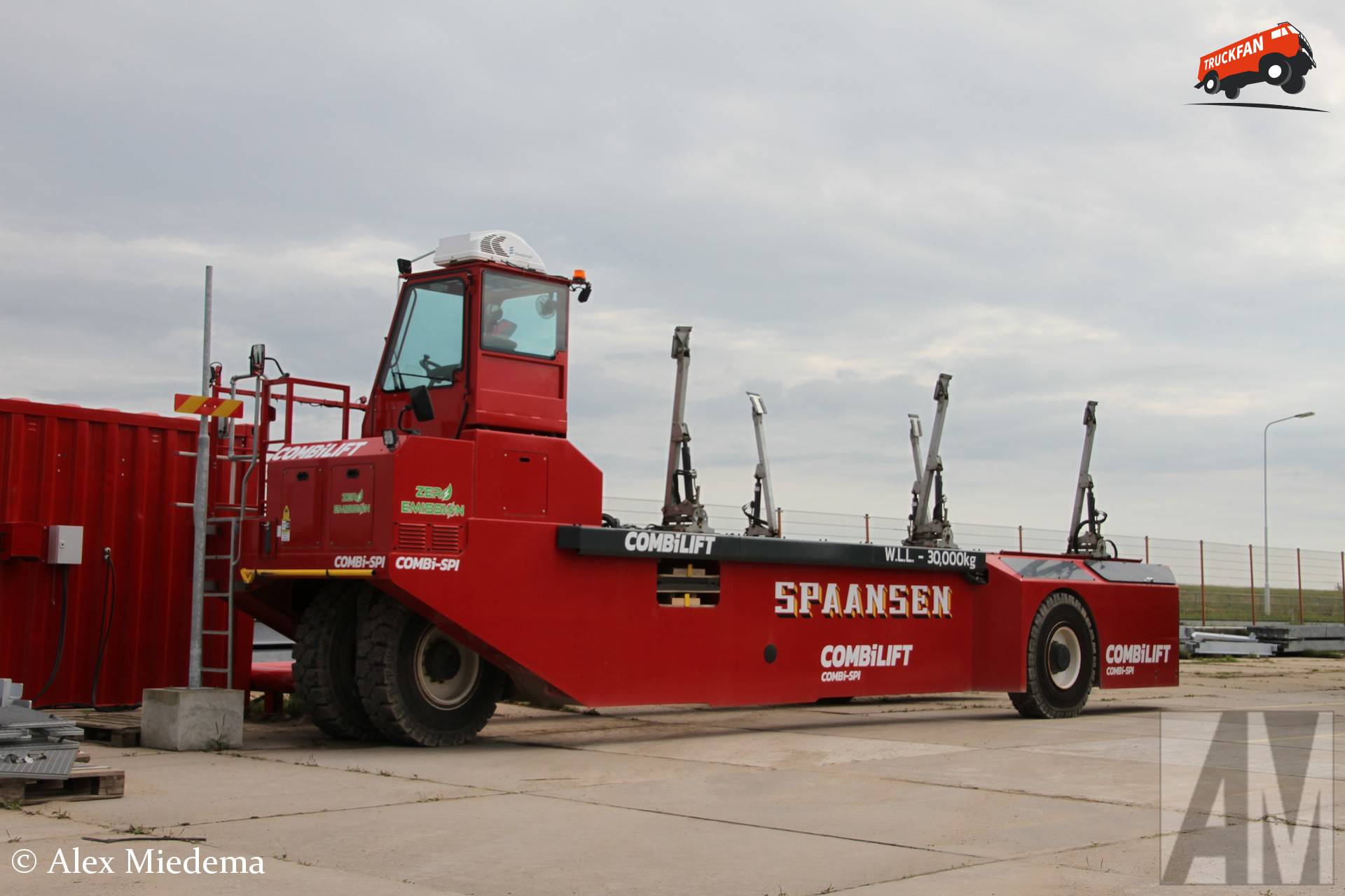 Combilift COMBi-SPI machine bij Spaansen Harlingen