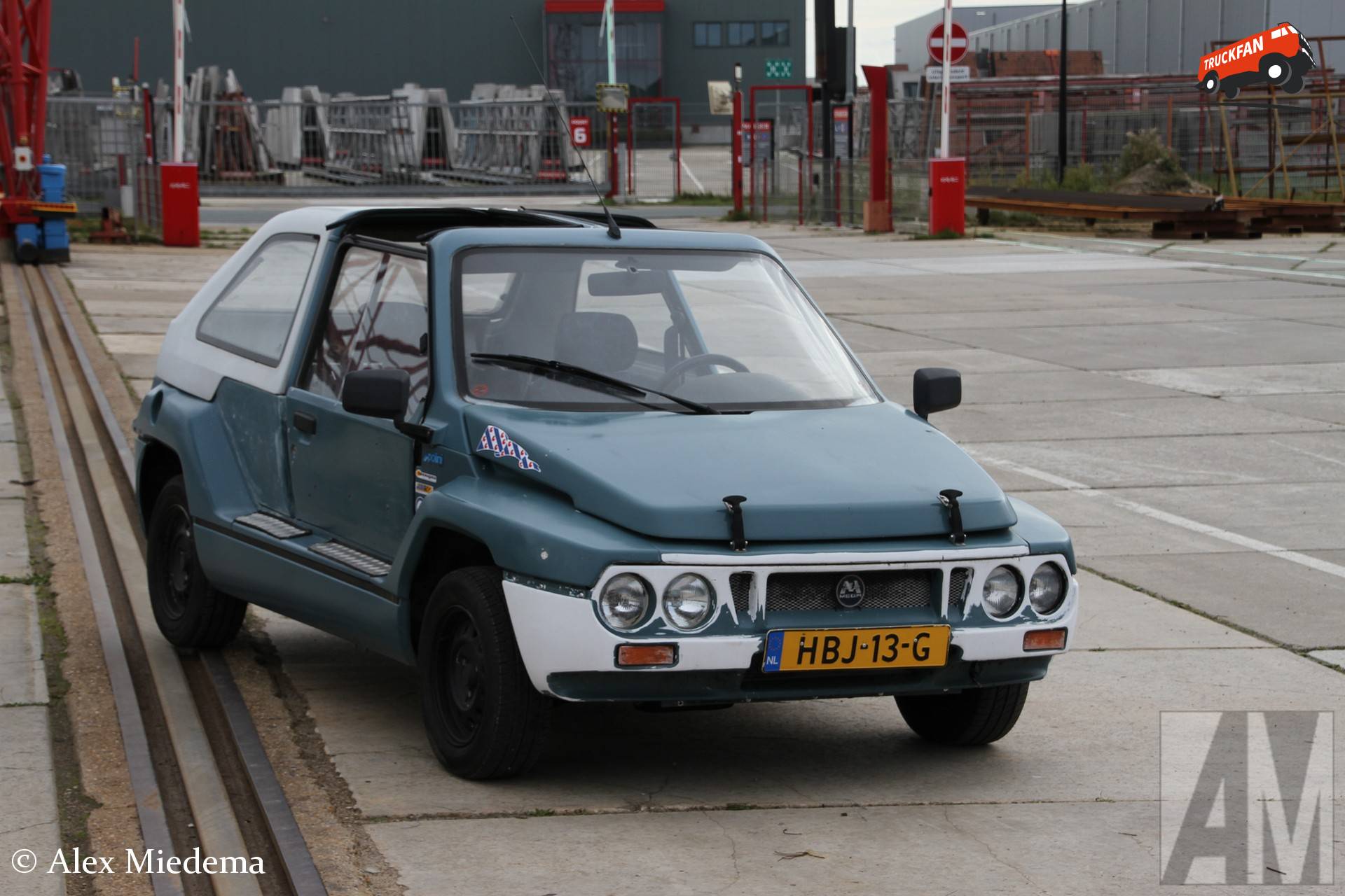 Mega Club truck op de Oldtimer Truck Elfstedentocht 2026 in Harlingen