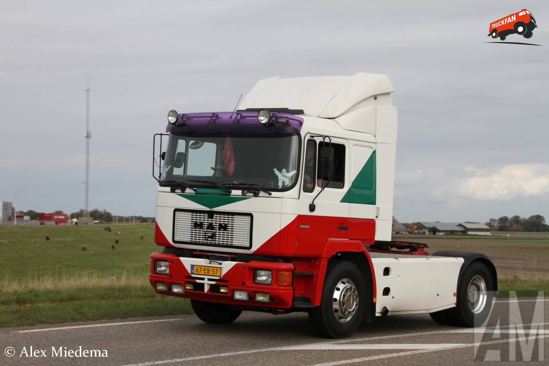 Voormalige racetruck van Wim Burger in Harlingen
