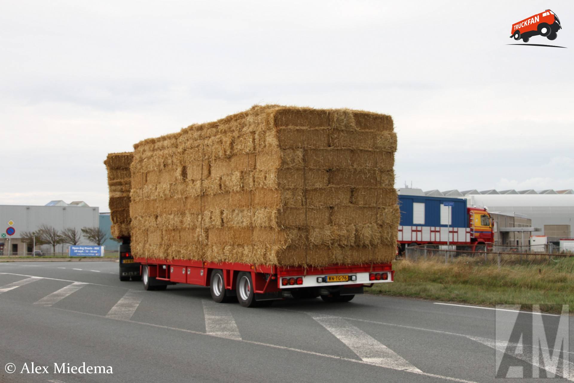 Jumbo Helmond TV 280 uit 2004 in Harlingen
