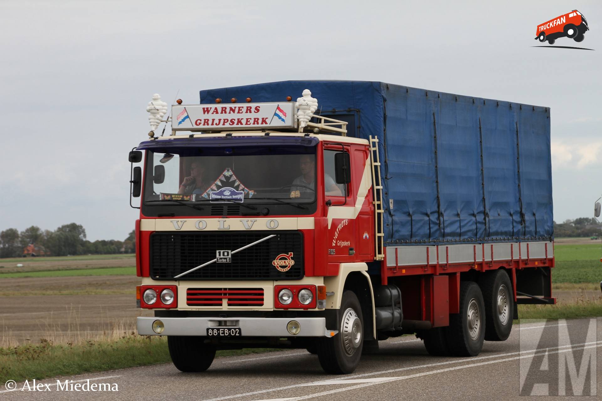 Volvo F10 truck from Warners Grijpskerk