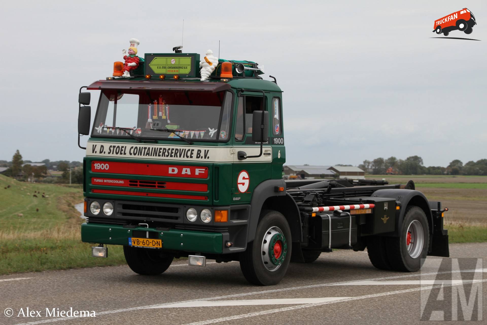 DAF 1900 truck VB-60-DN in Harlingen