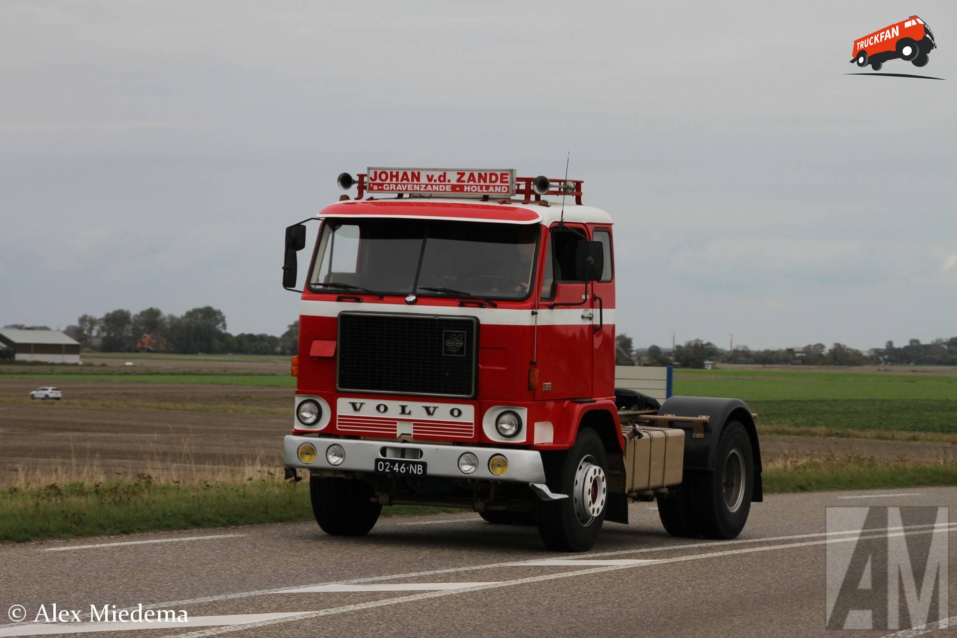 Volvo F88 truck in Harlingen