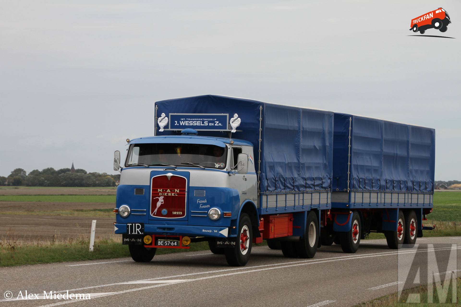 MAN 10.212 Pausbacke Truck from 1964
