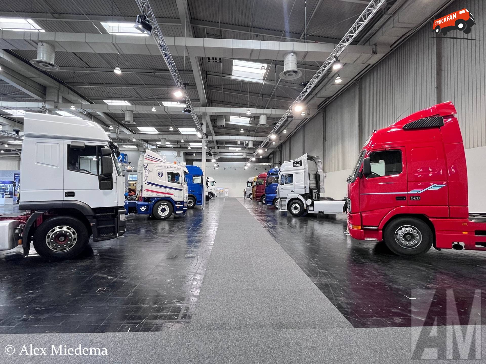 Overzicht van vijftig jaar Truck of the Year winnaars op IAA