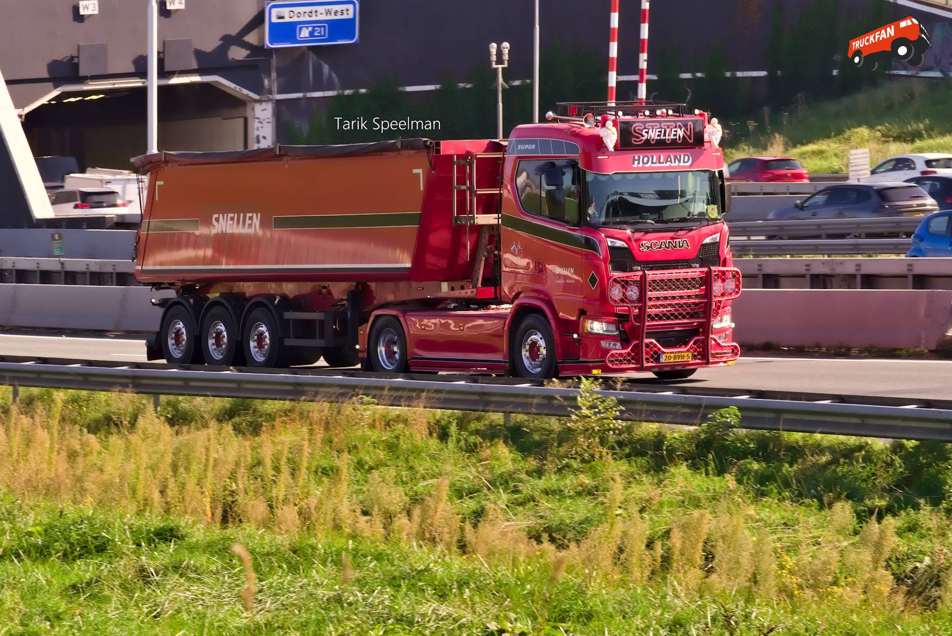 Scania 500S vrachtwagen met kenteken 20-BVH-5