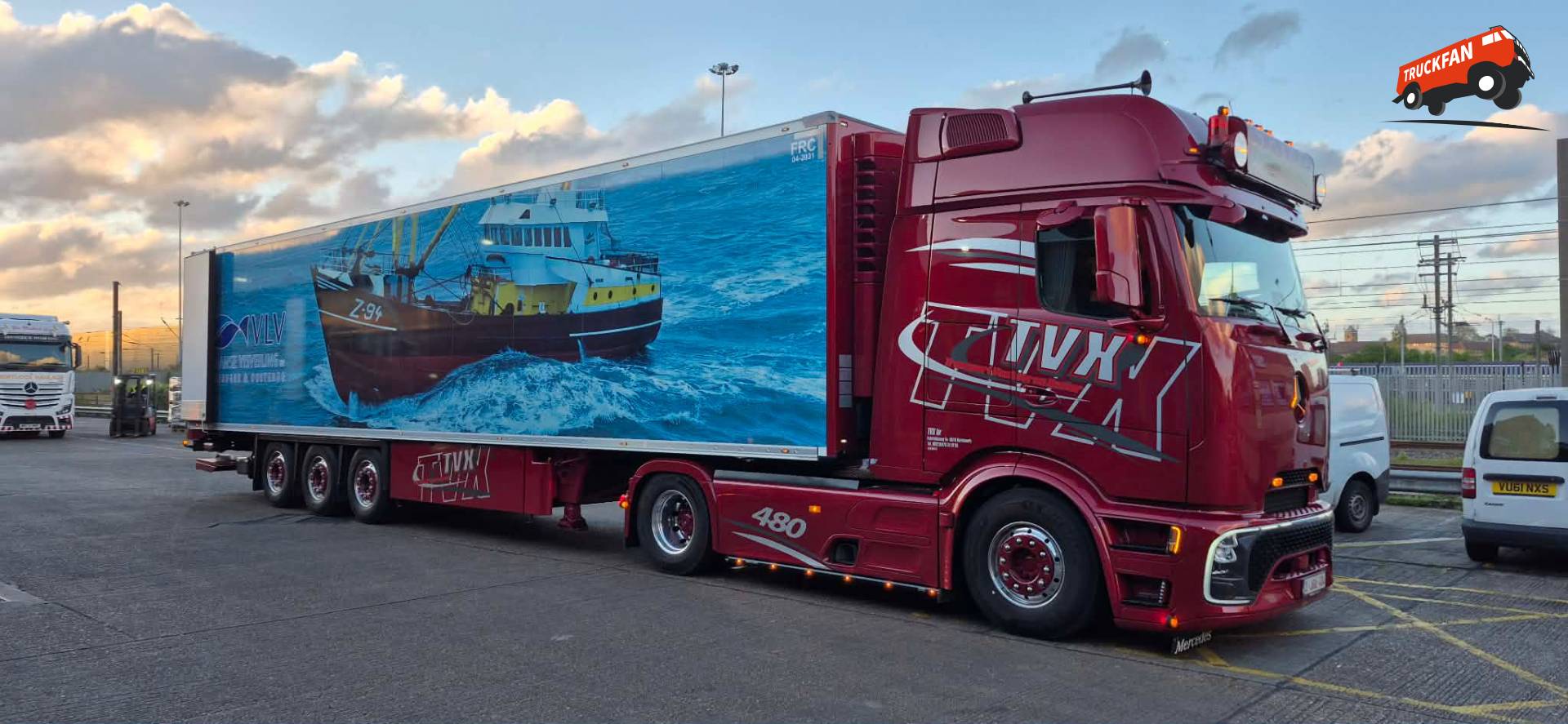Ook deze week heeft Tekno weer diverse nieuwe modellen aangekondigd. Binnenkort dus een mooi 1:50 model van deze Mercedes-Benz Actros van TVX