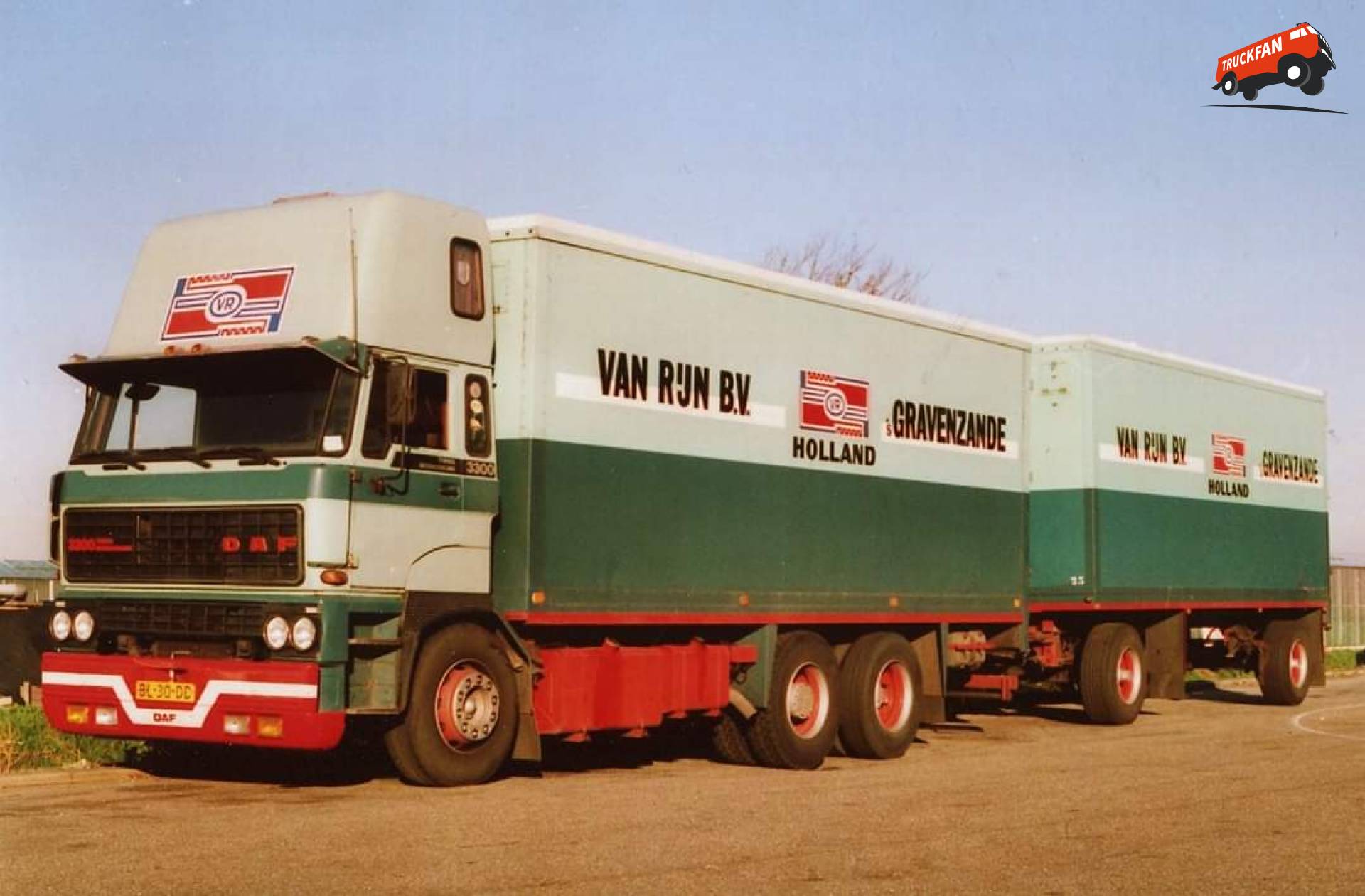 Tekno 1:50 model DAF 3300 announced
