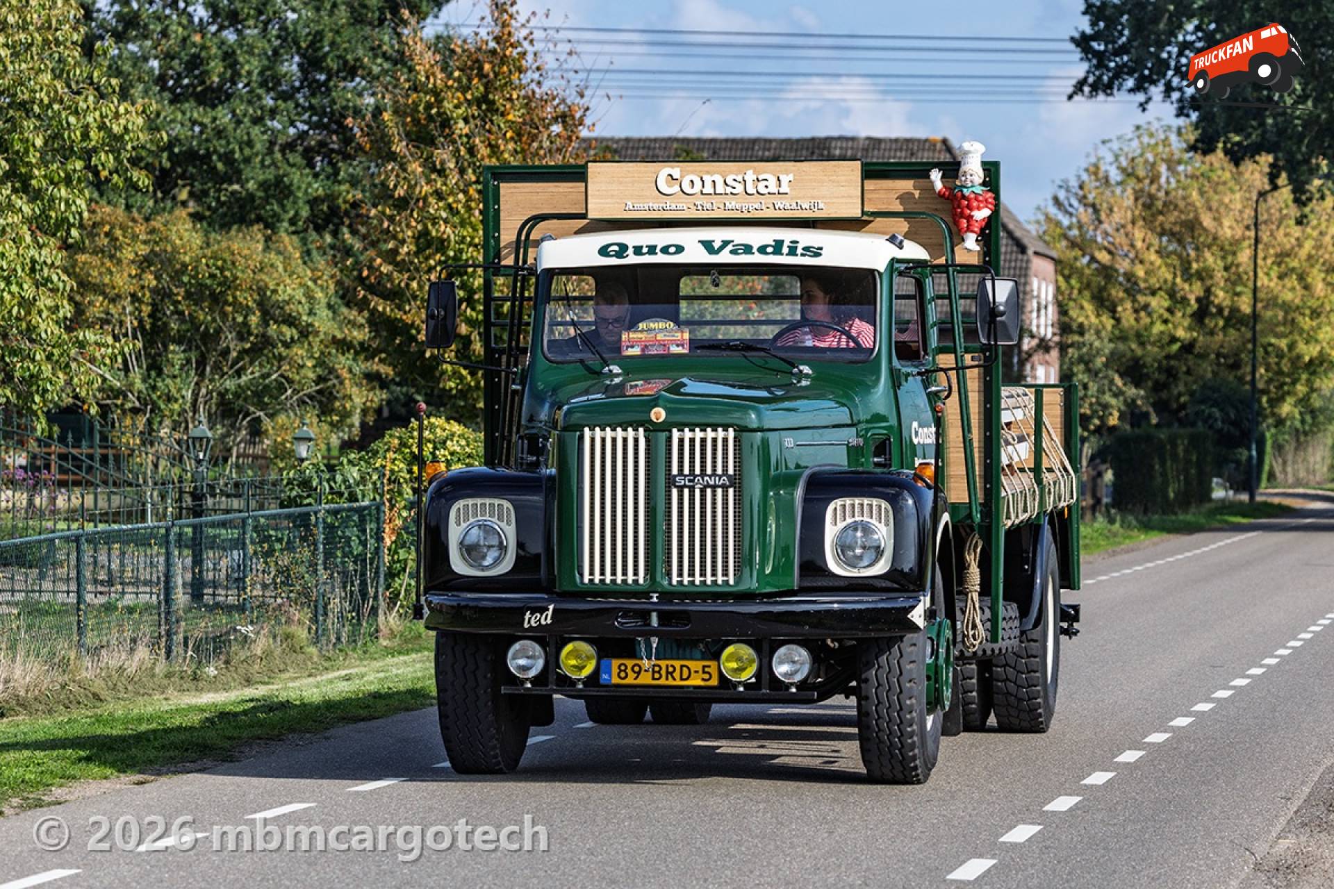 Scania L111 50 Vrachtwagen