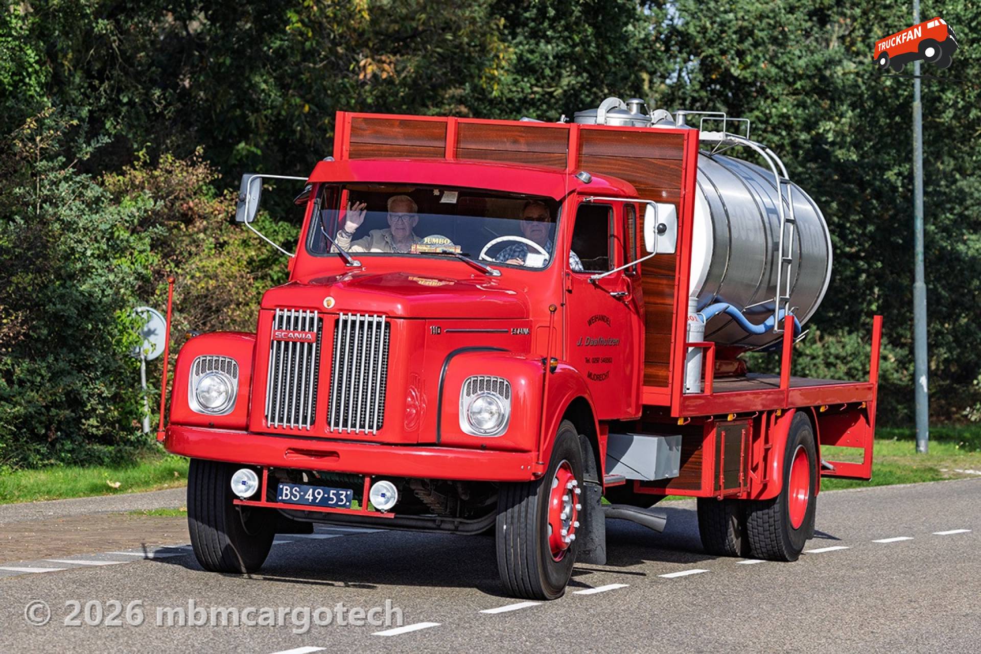 Scania L11054FK Vrachtwagen