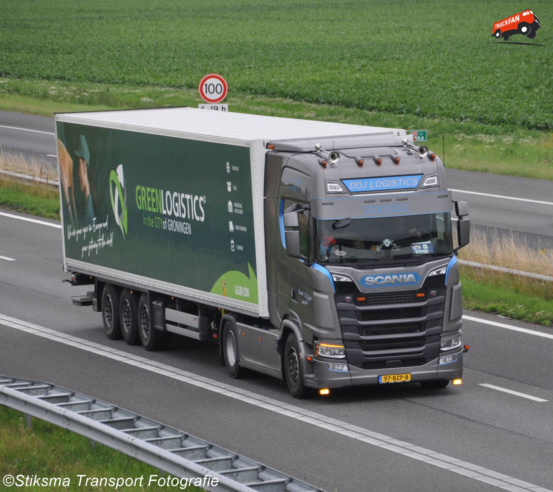 Scania S-serie vrachtwagen van DDJ Logistics