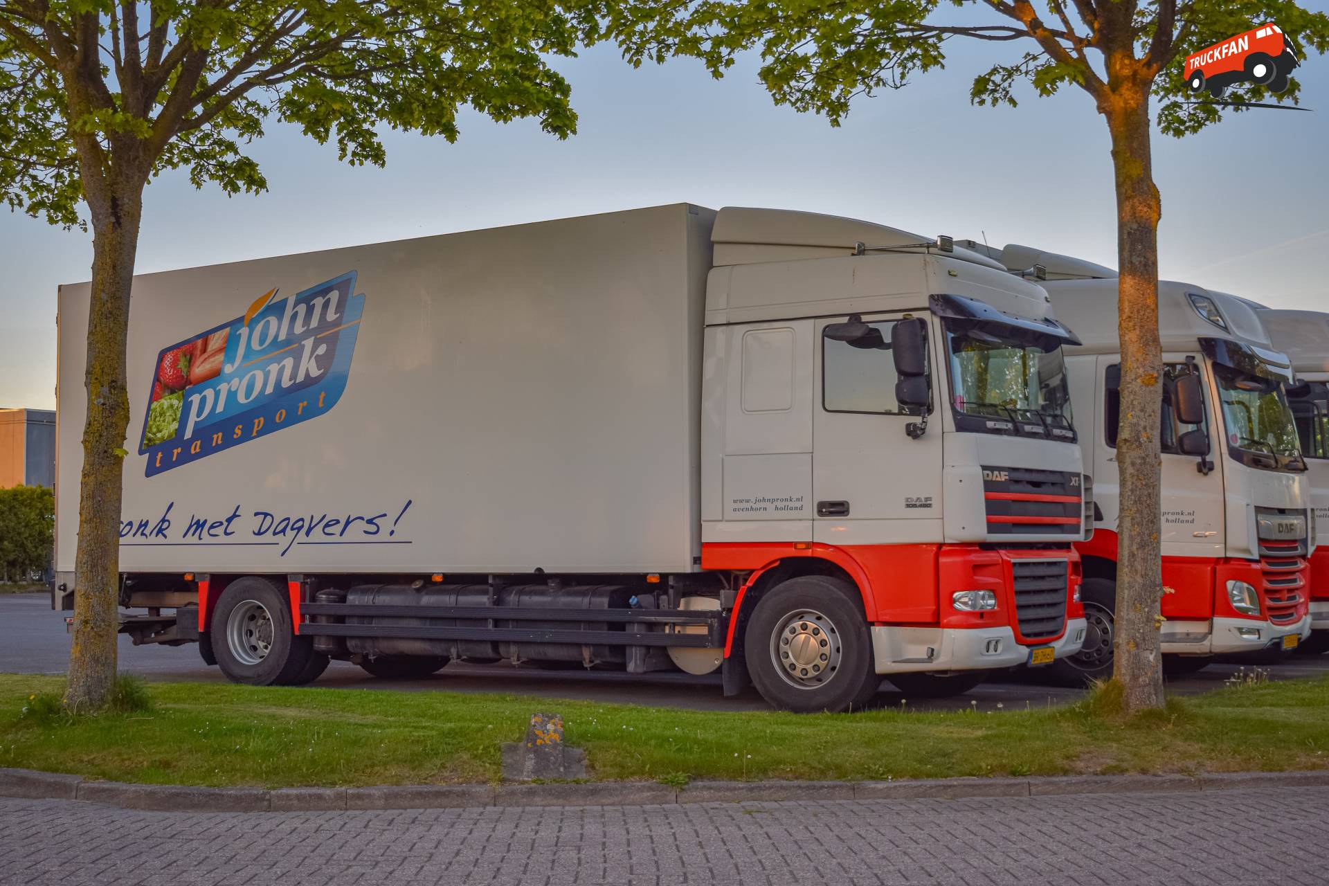 DAF XF105 John Pronk Transport Avenhorn