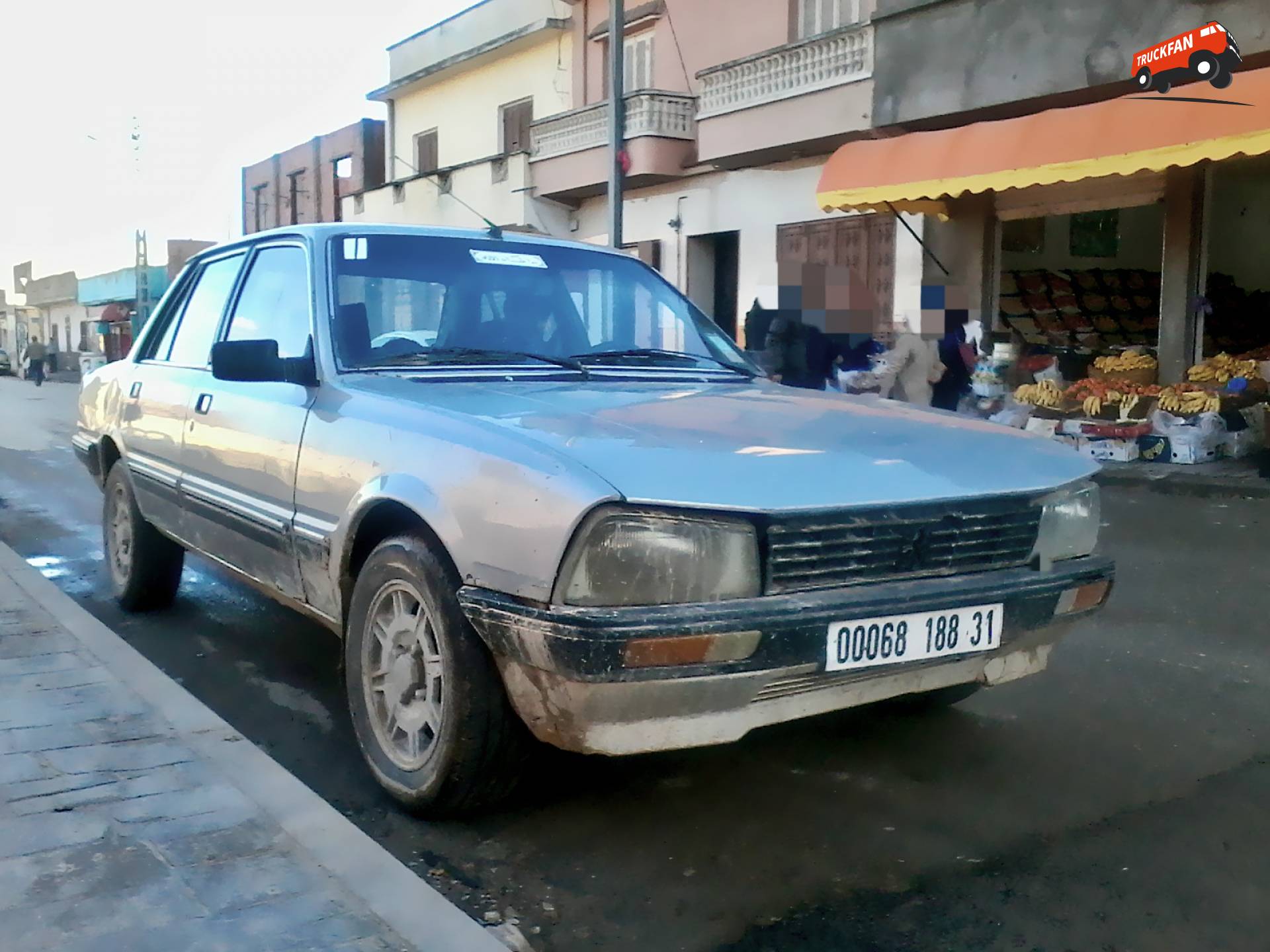 Peugeot 505 – Algerije (2016)