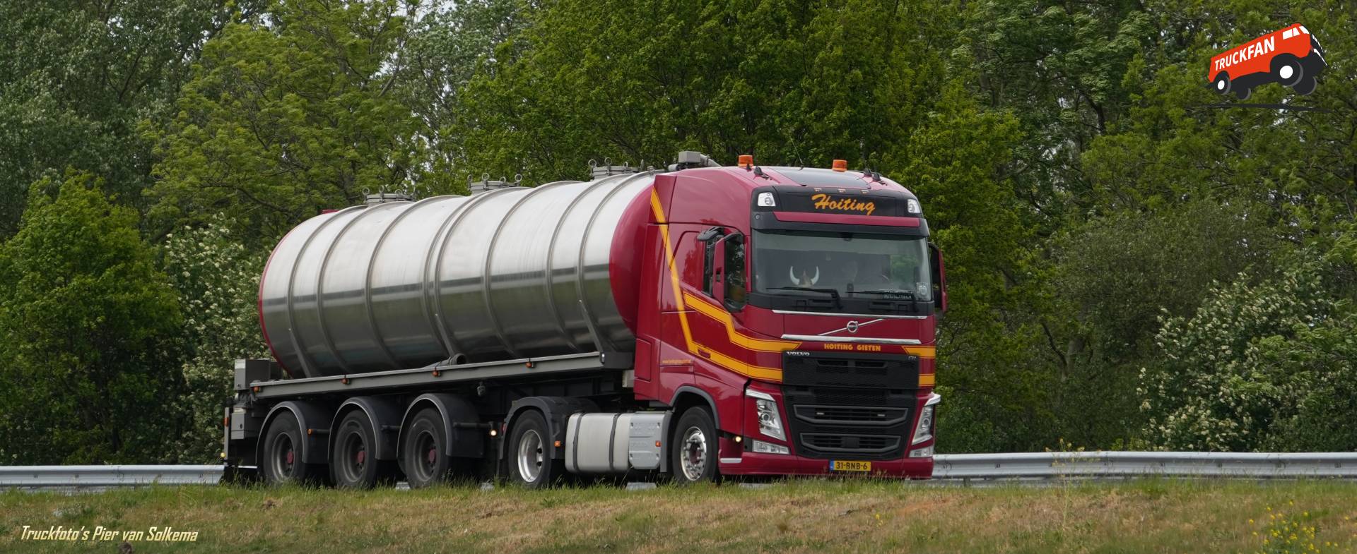Volvo FH4 vrachtwagen bij Hotting