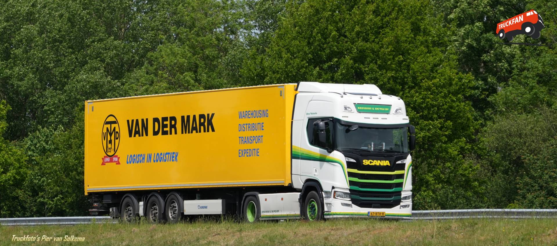 Scania R450 truck Bruinius and de Vos