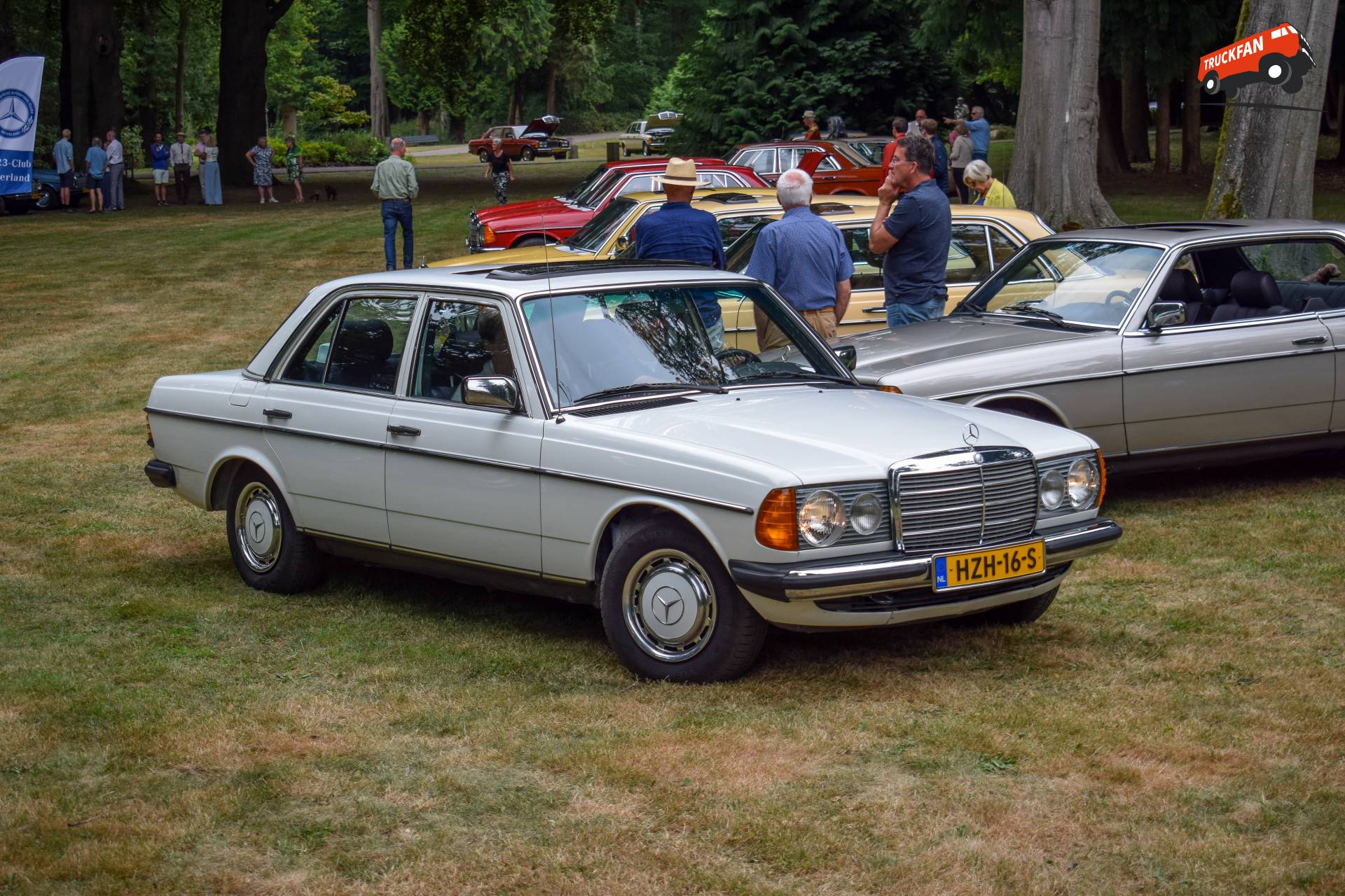 Mercedes Benz W123 200