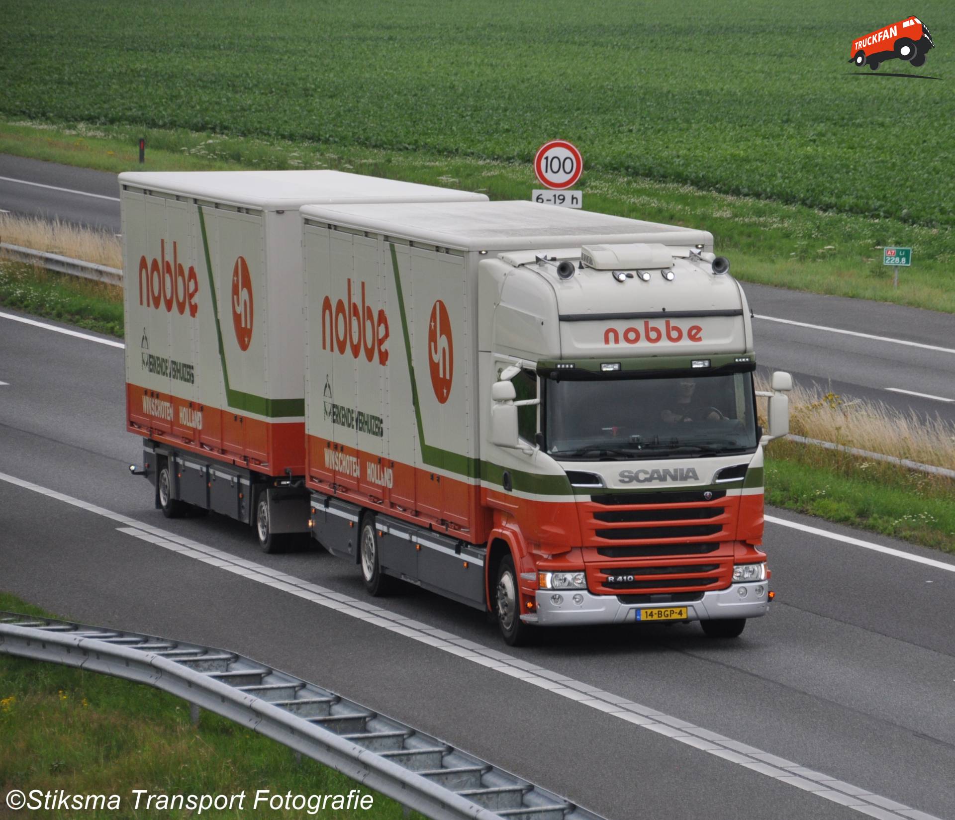 Scania R410 vrachtwagen van Nobbe Verhuizingen