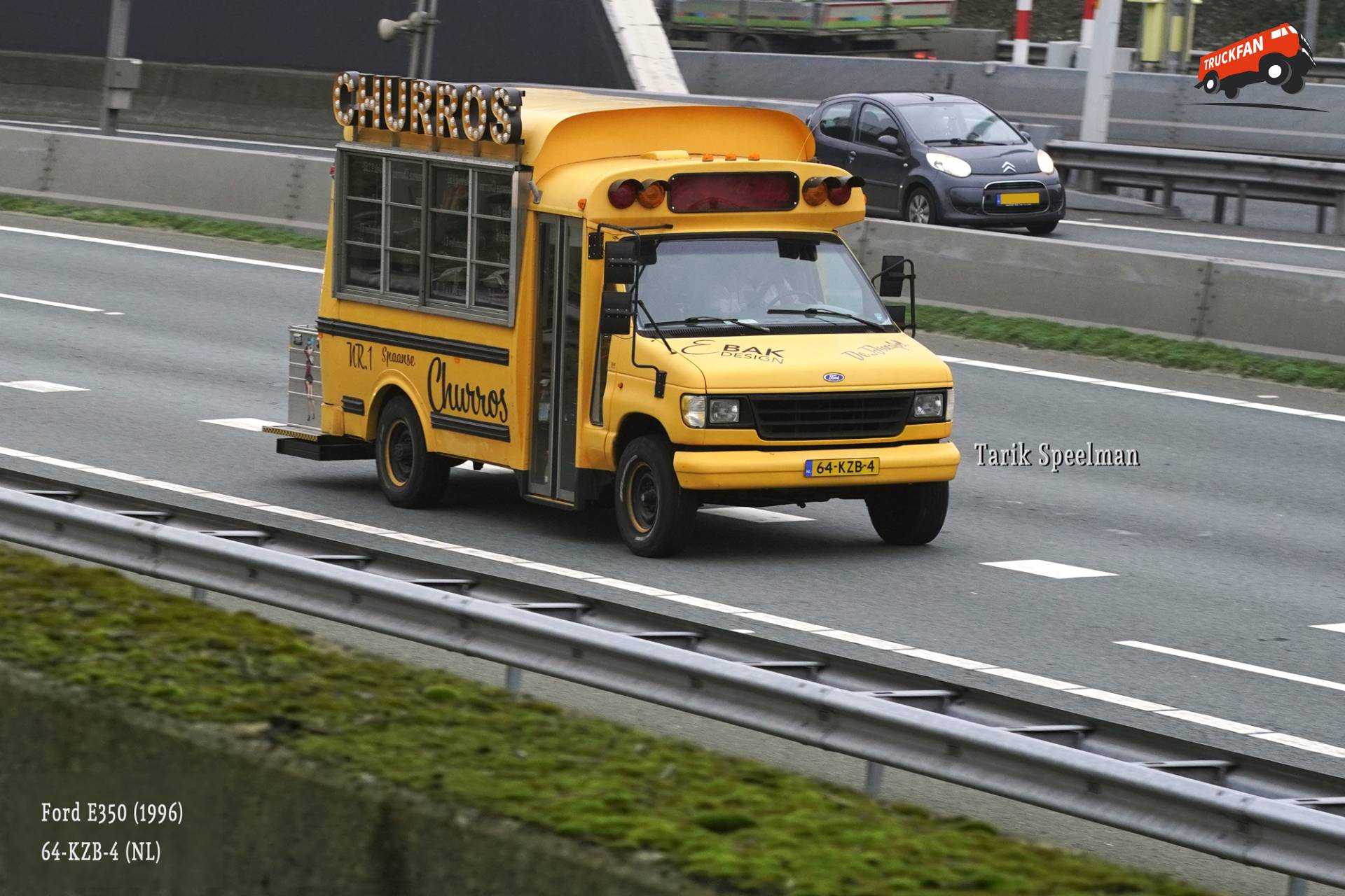 Ford E350 Food Truck 64-KZB-4