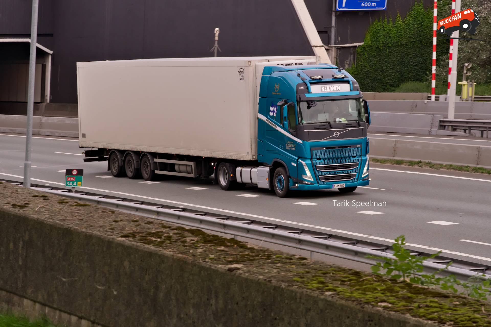 Volvo FH 5th Gen vrachtwagen met kenteken XRM-655