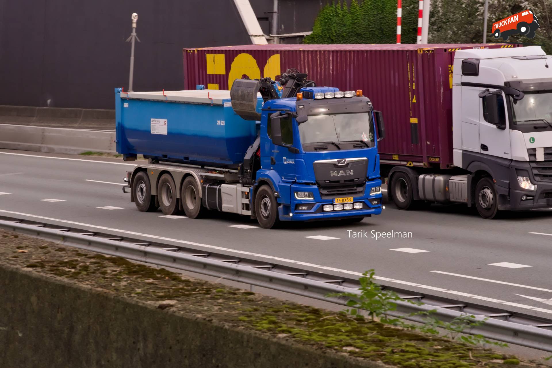 MAN TGS 3rd Gen vrachtwagen met kenteken 44-BXS-7