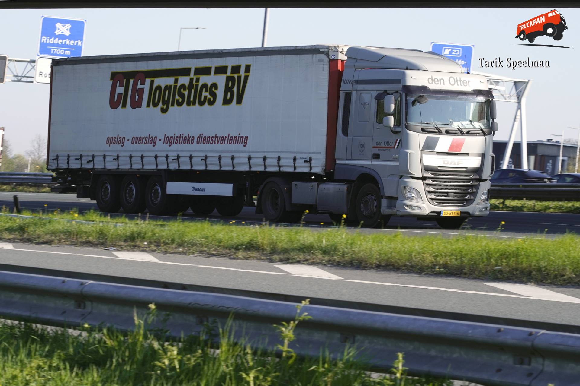 DAF XF Euro 6 vrachtwagen met kenteken 02-BFF-6