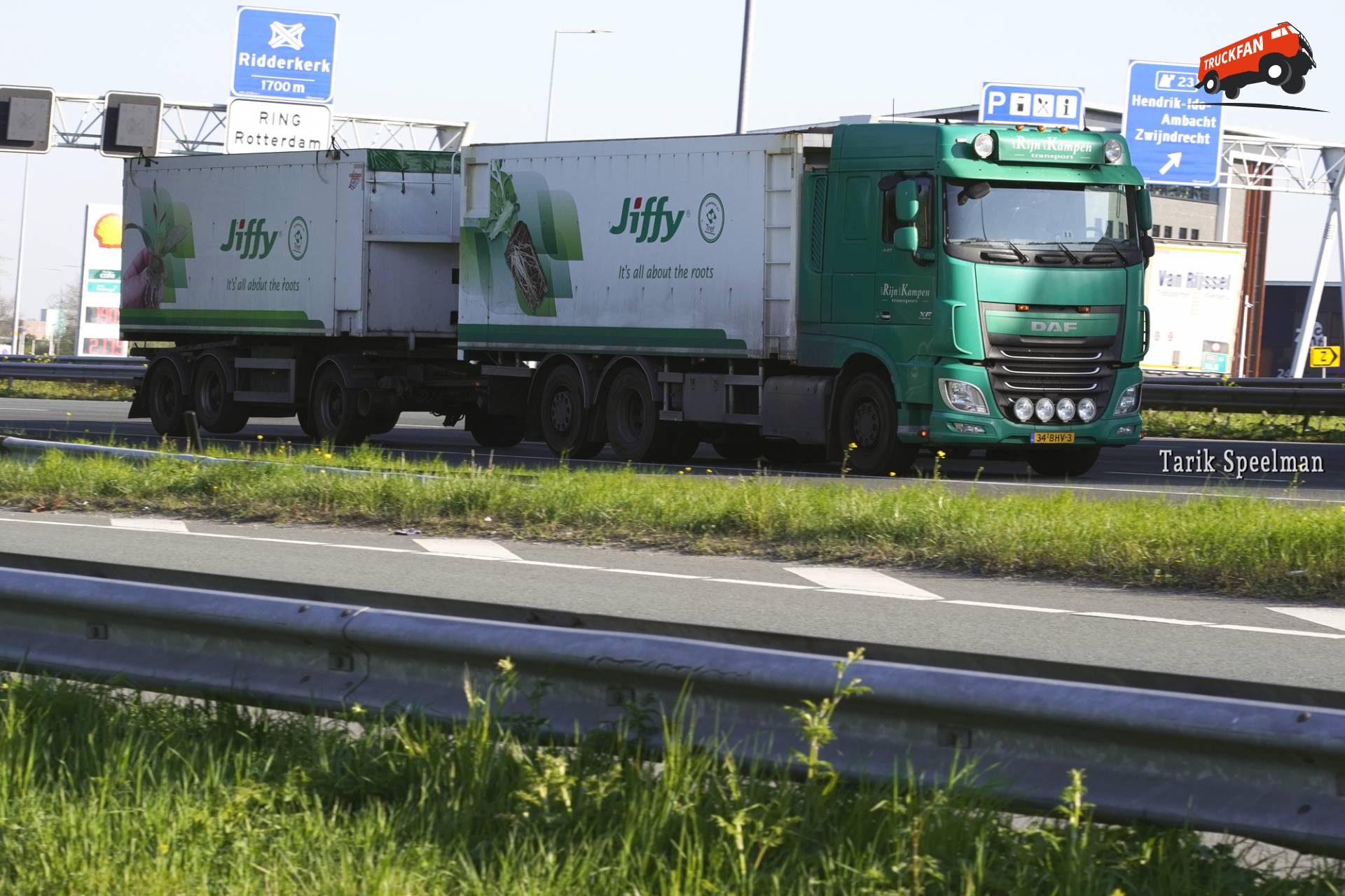 DAF XF Euro 6 vrachtwagen met kenteken 34-BHV-3
