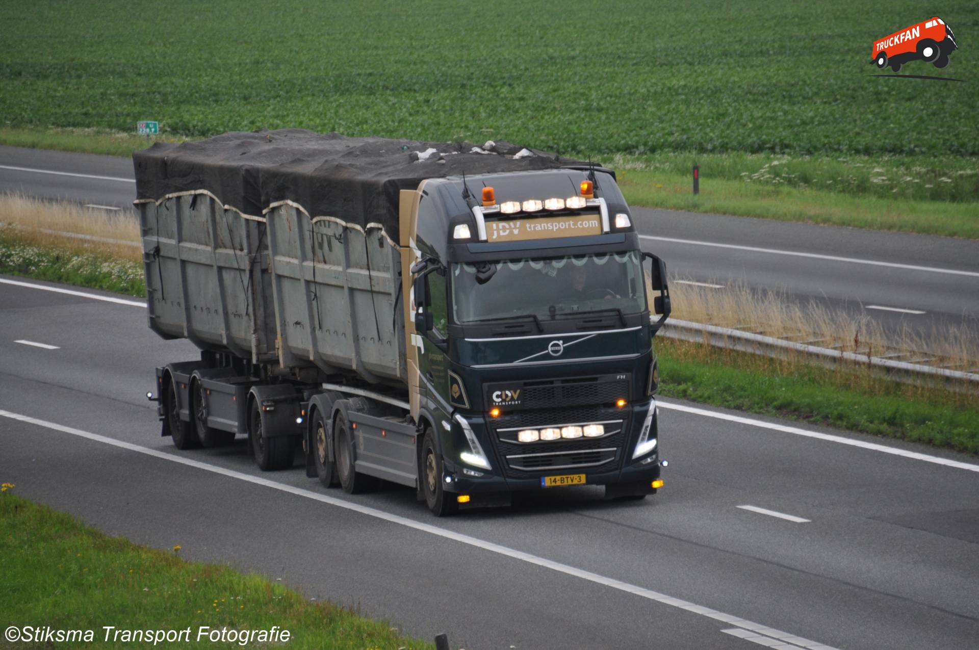 Volvo FH 5e generatie vrachtwagen van JDV