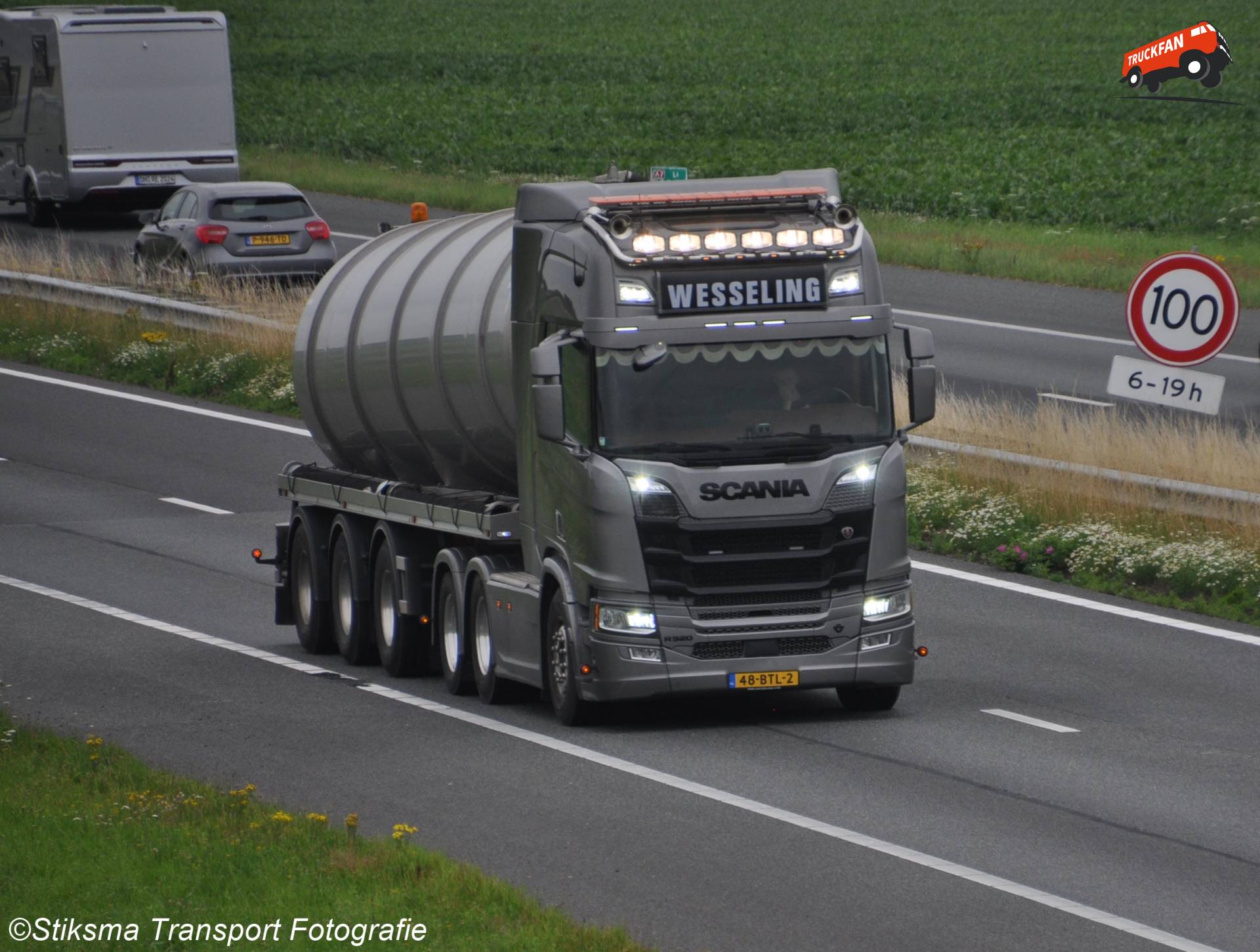 Scania R520 tank transport truck