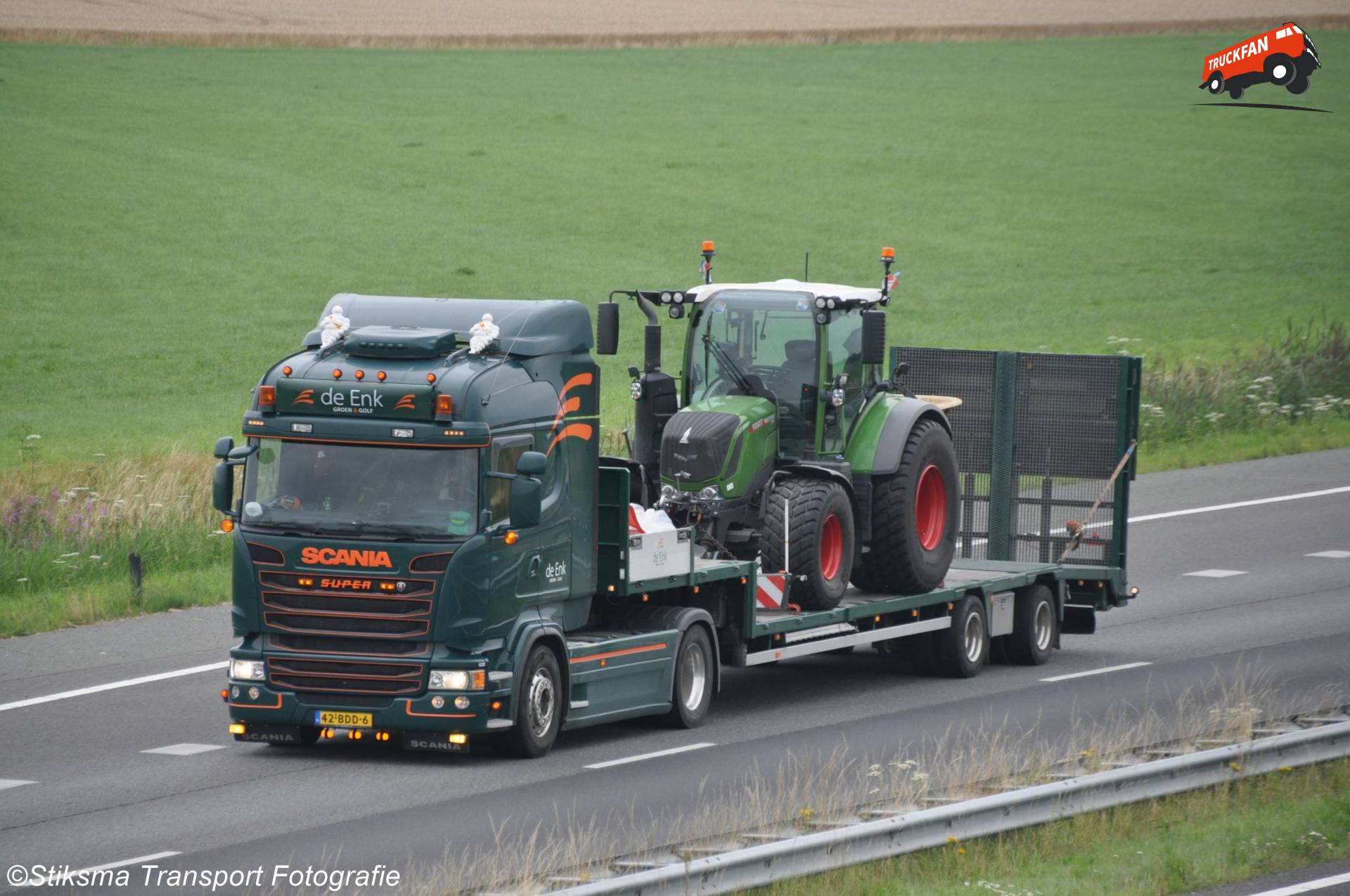 Scania R-serie truck van De Enk