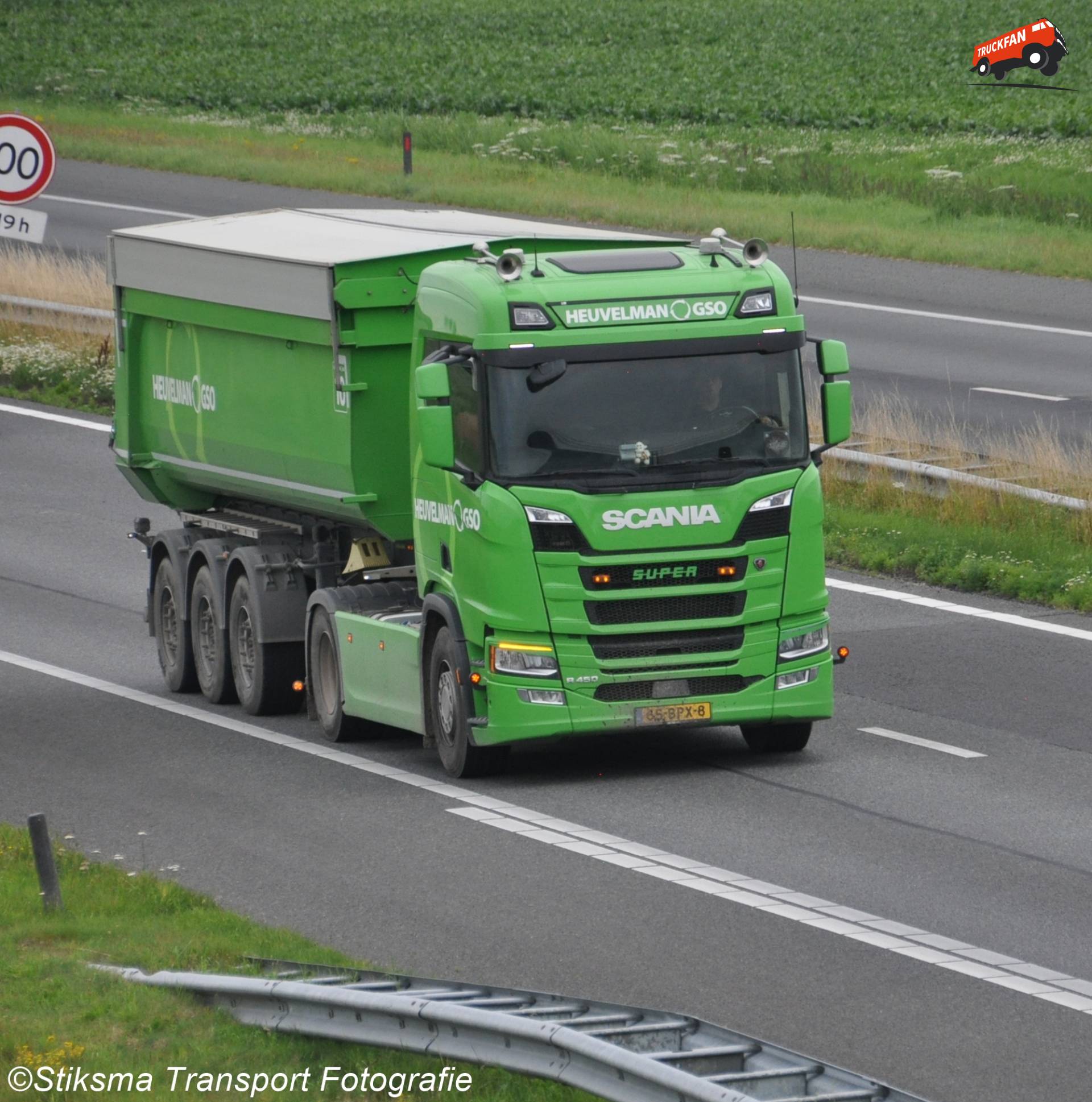 Scania R450 vrachtwagen van Heuvelman GSO