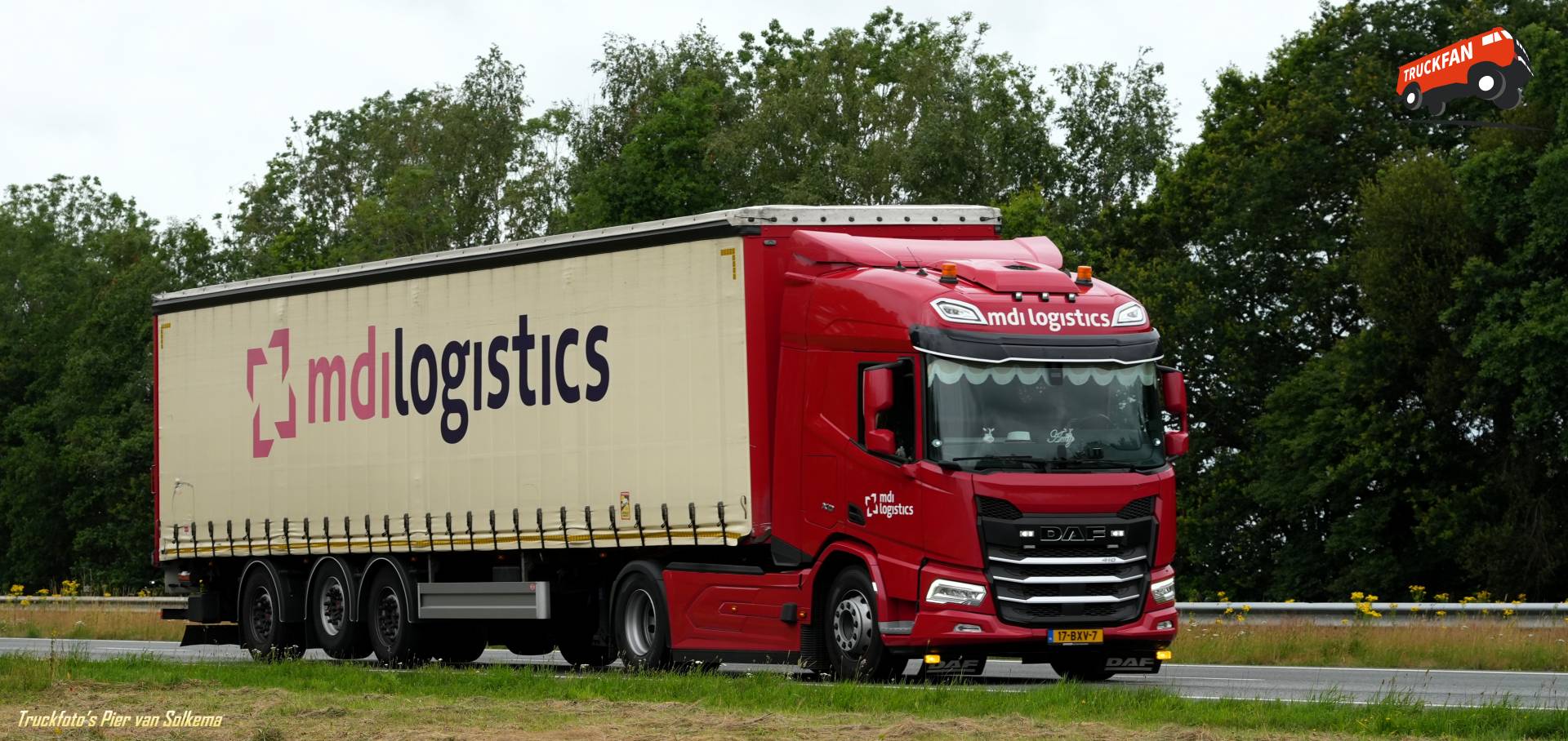 DAF XD vrachtwagen van MDI Logistics